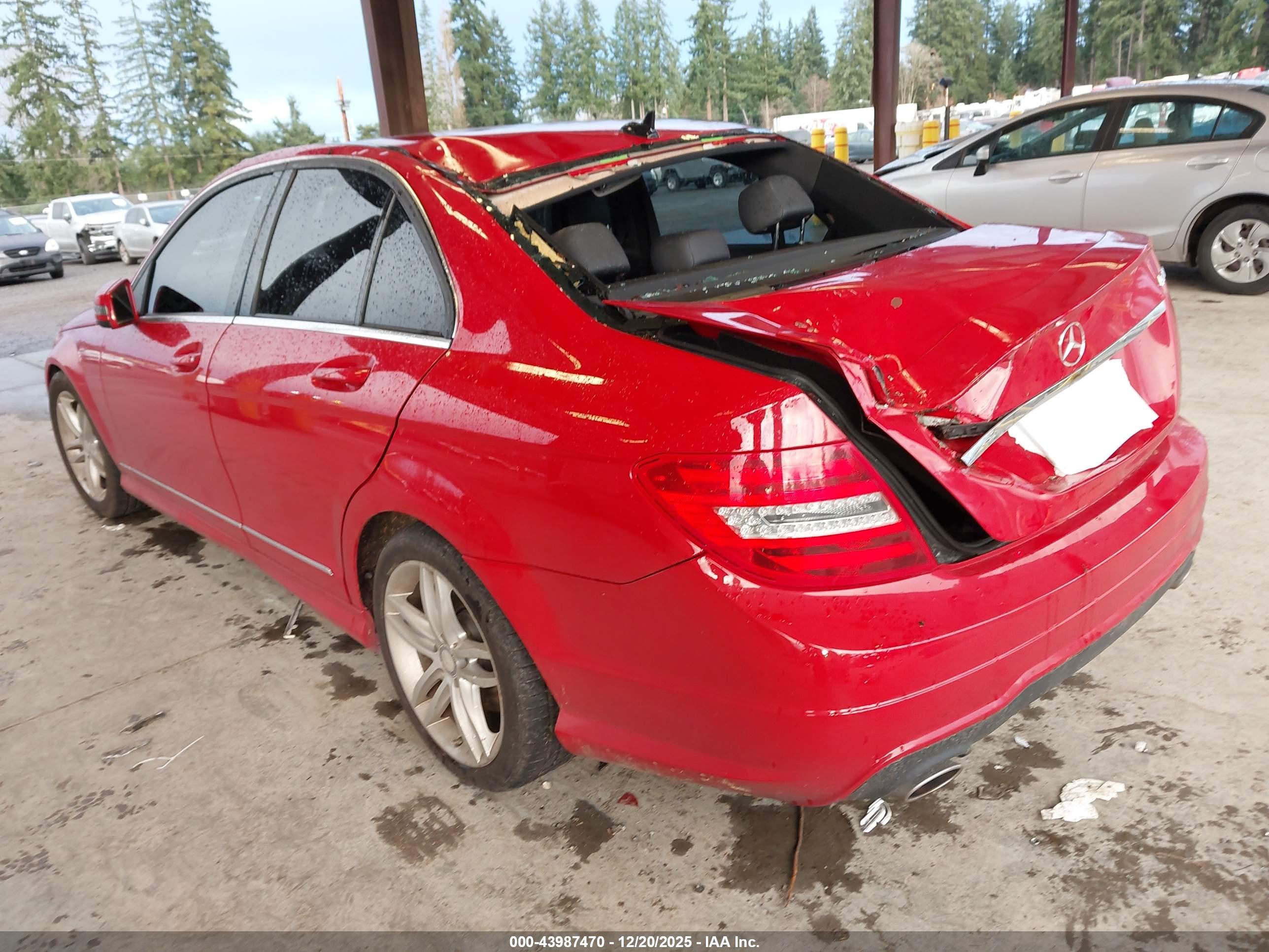 MERCEDES-BENZ C image 3
