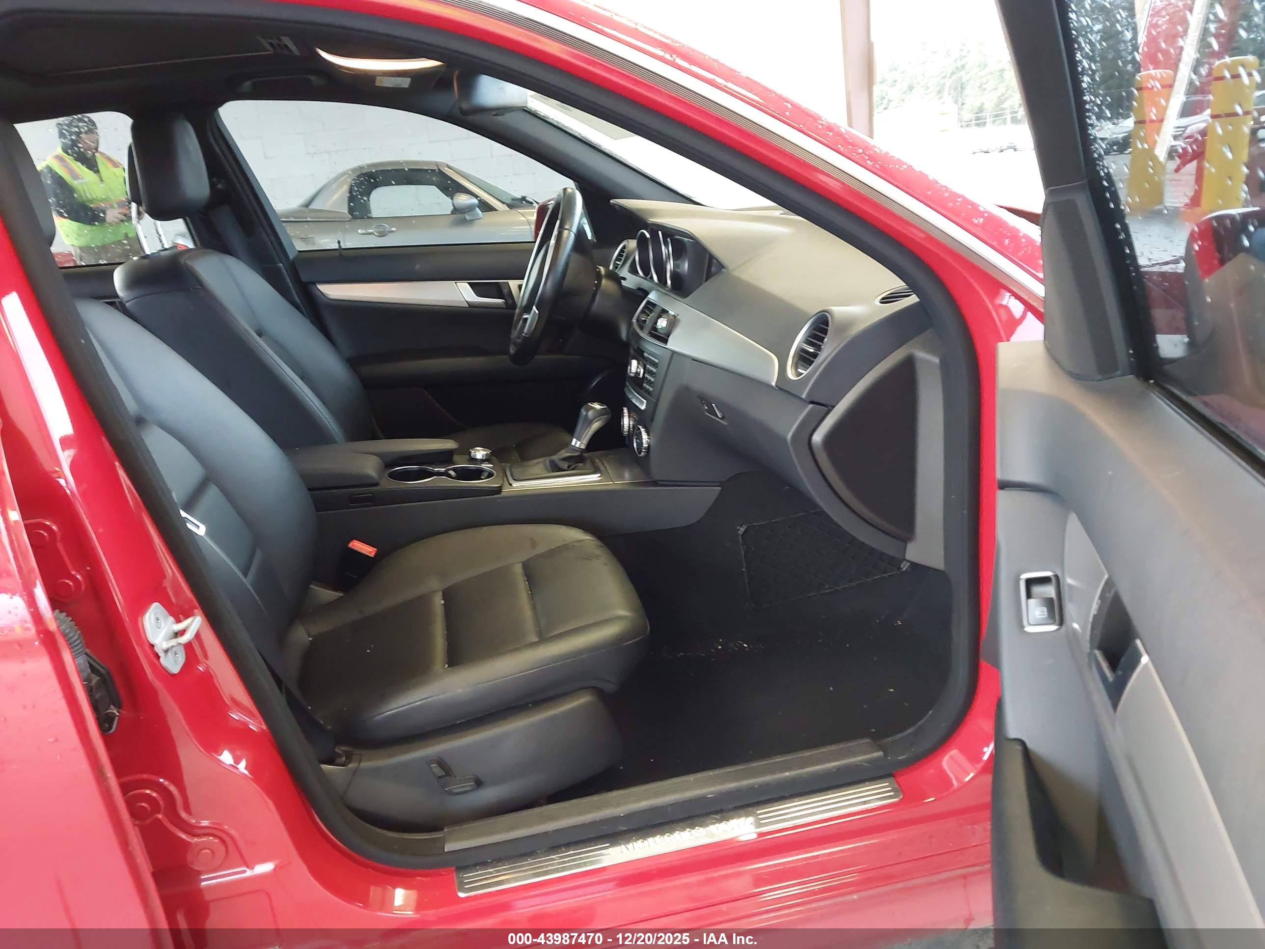 MERCEDES-BENZ C image 5