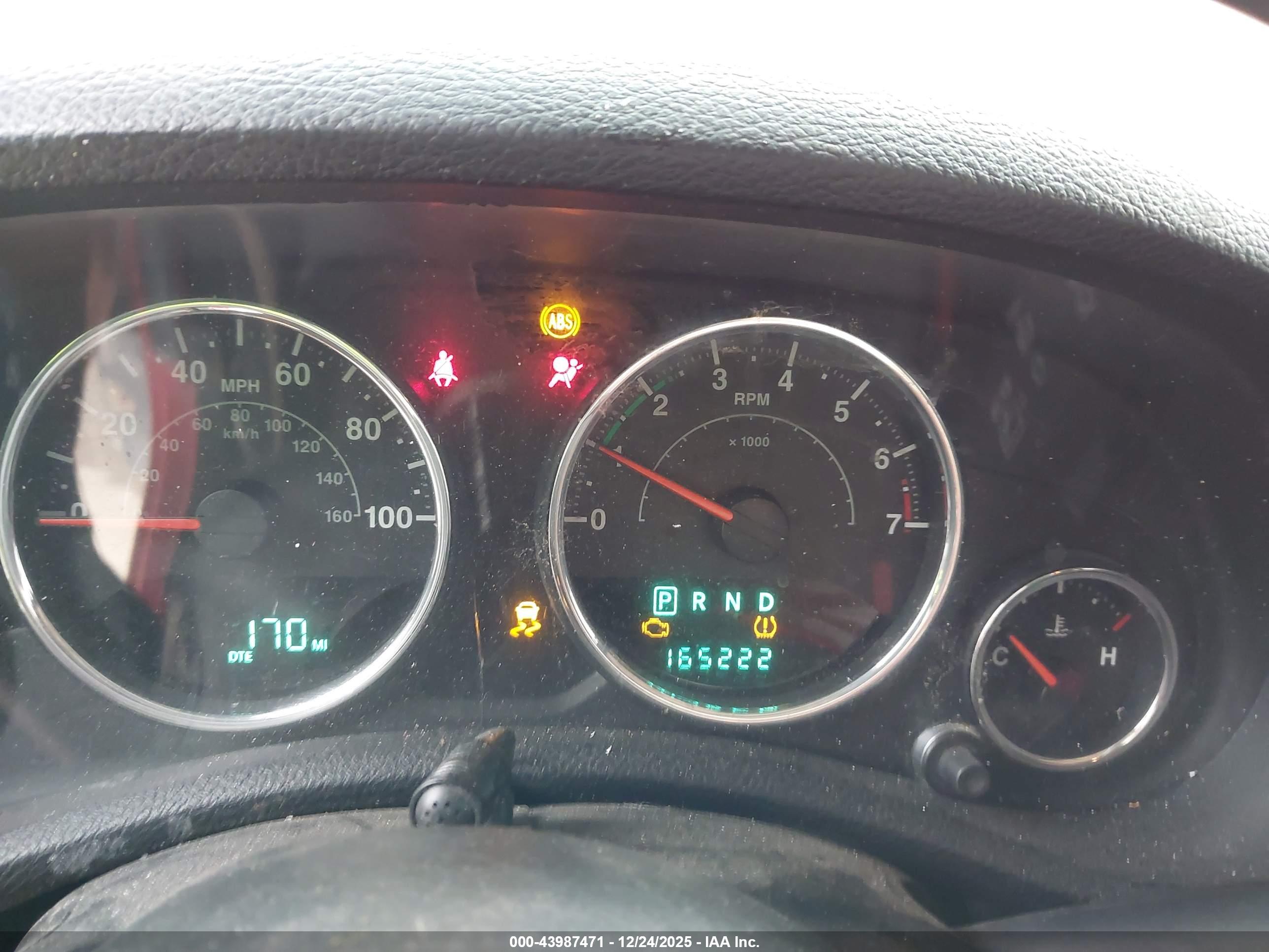JEEP WRANGLER image 7