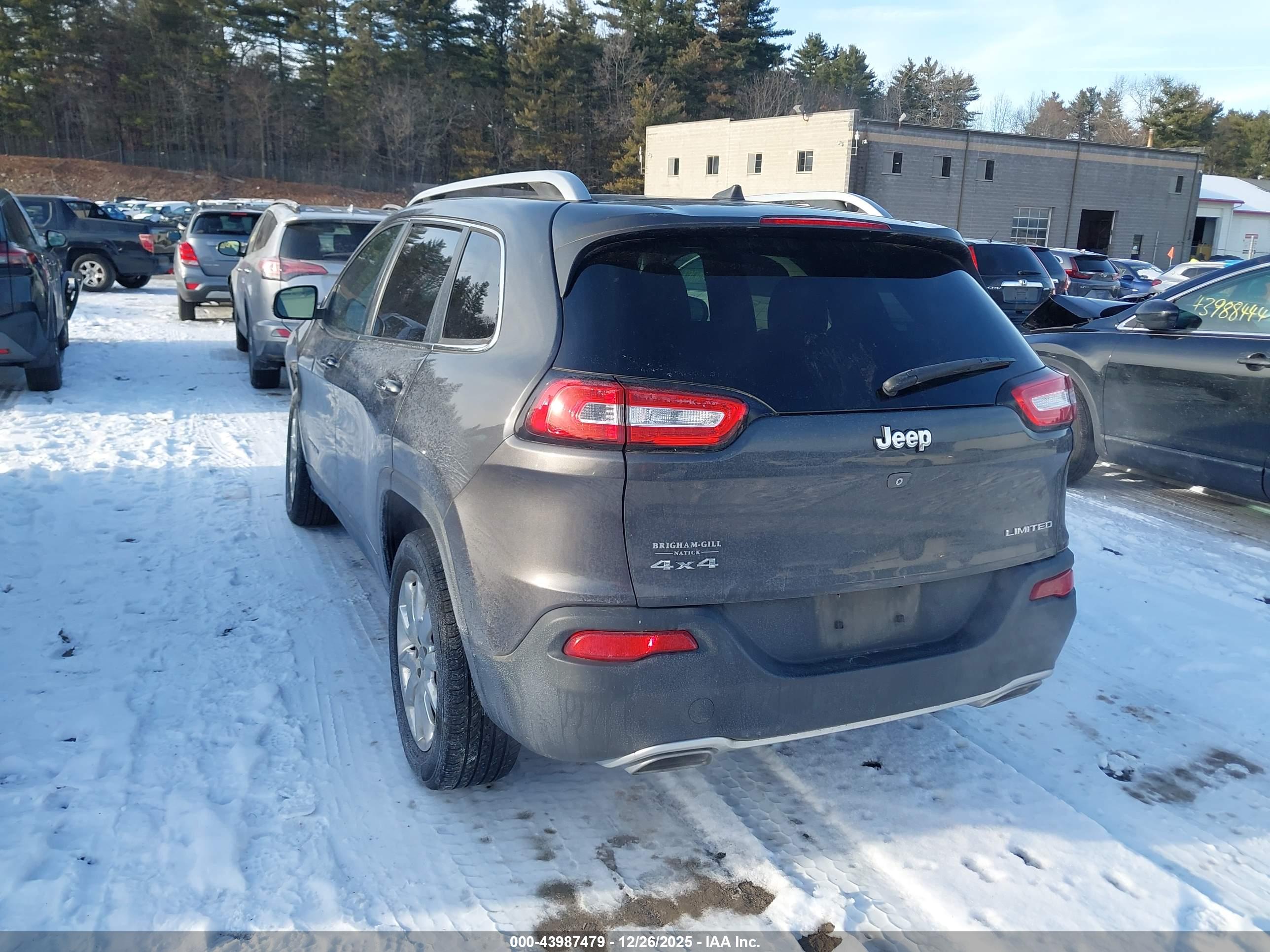 JEEP CHEROKEE image 3