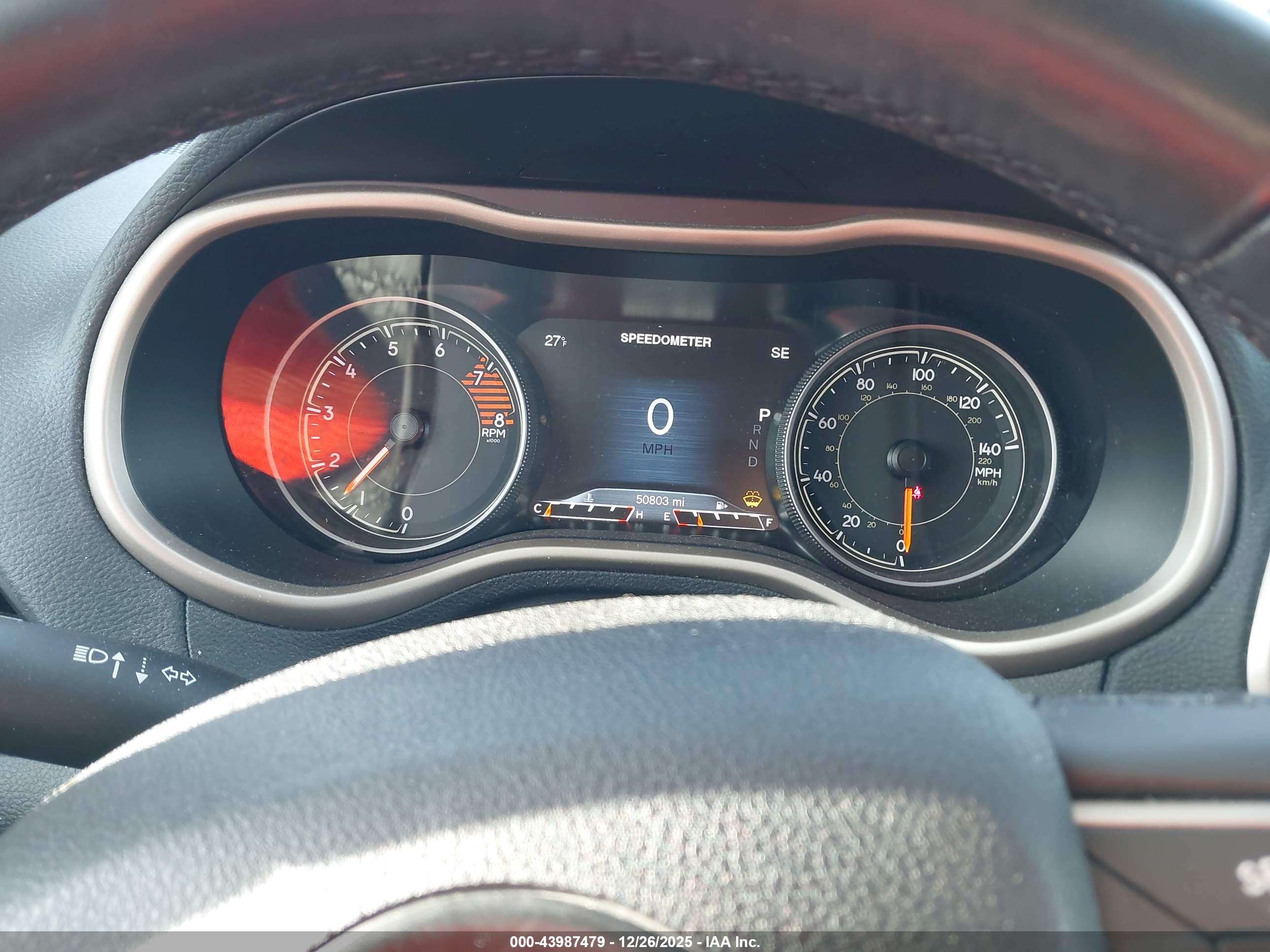JEEP CHEROKEE image 7