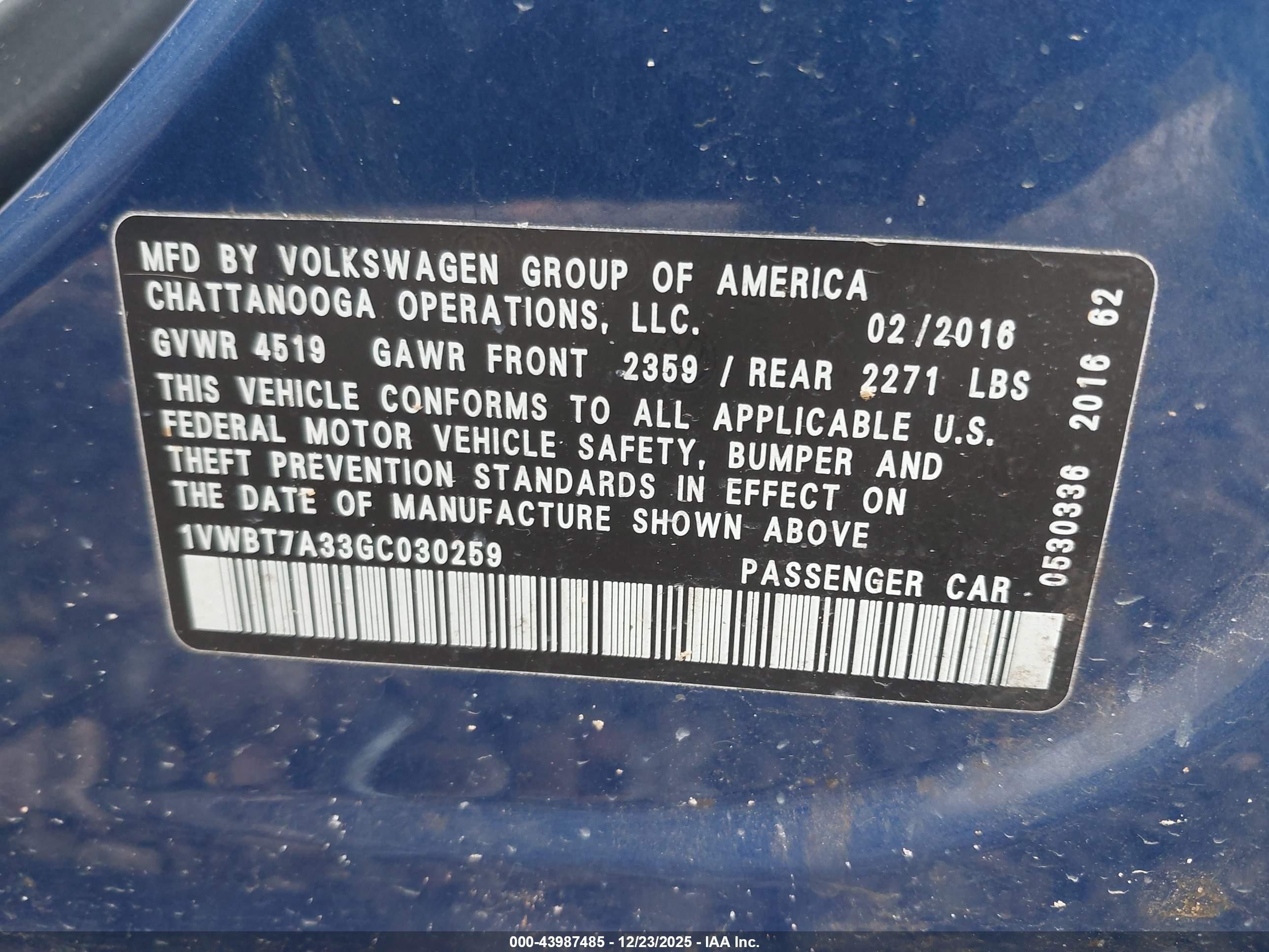 VOLKSWAGEN PASSAT image 9