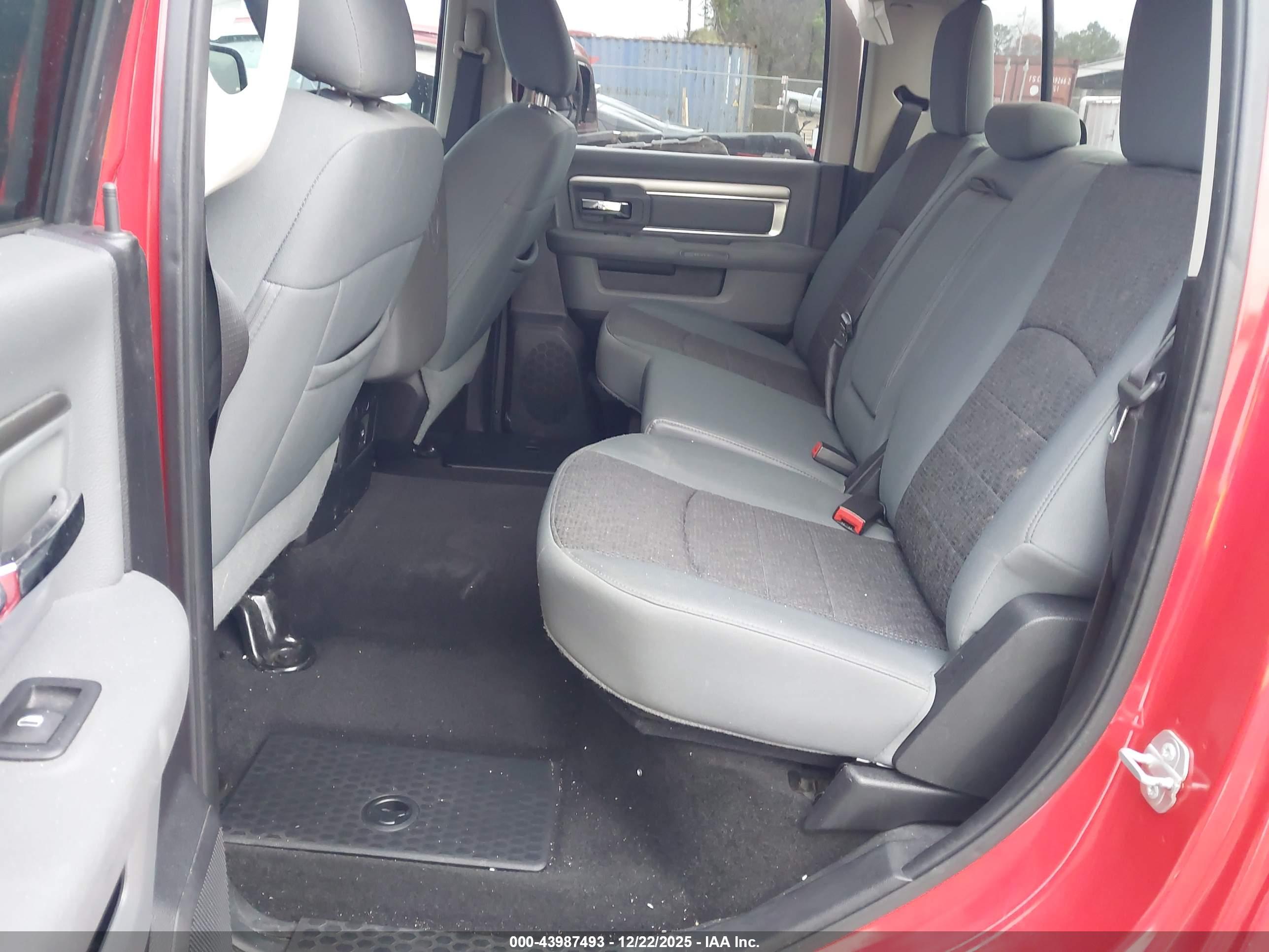 RAM 1500 image 8