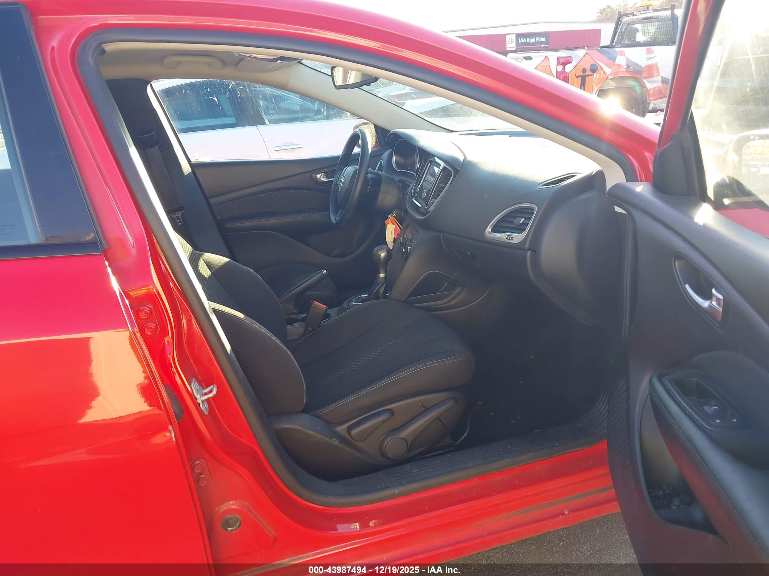 DODGE DART image 5