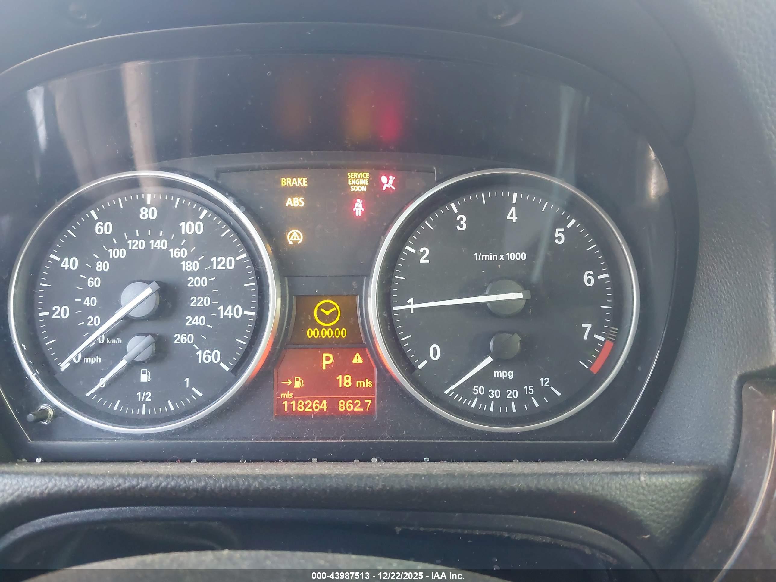 BMW 328I image 7
