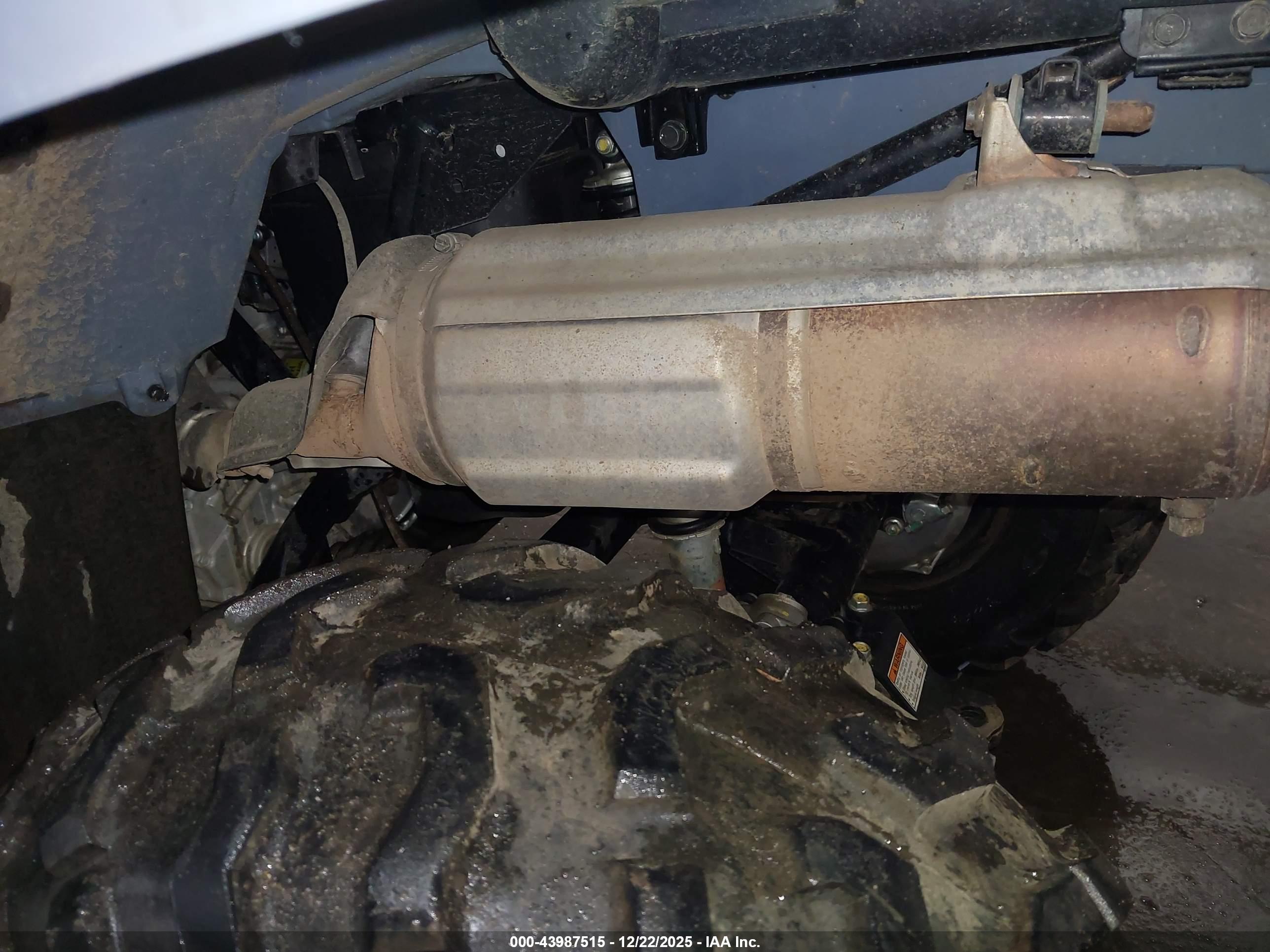 HONDA TRX420 image 9