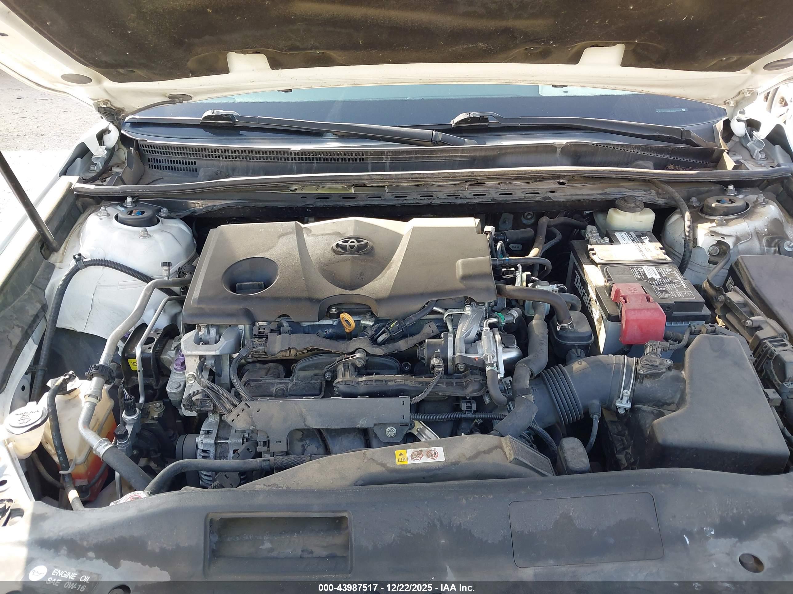 TOYOTA CAMRY image 10