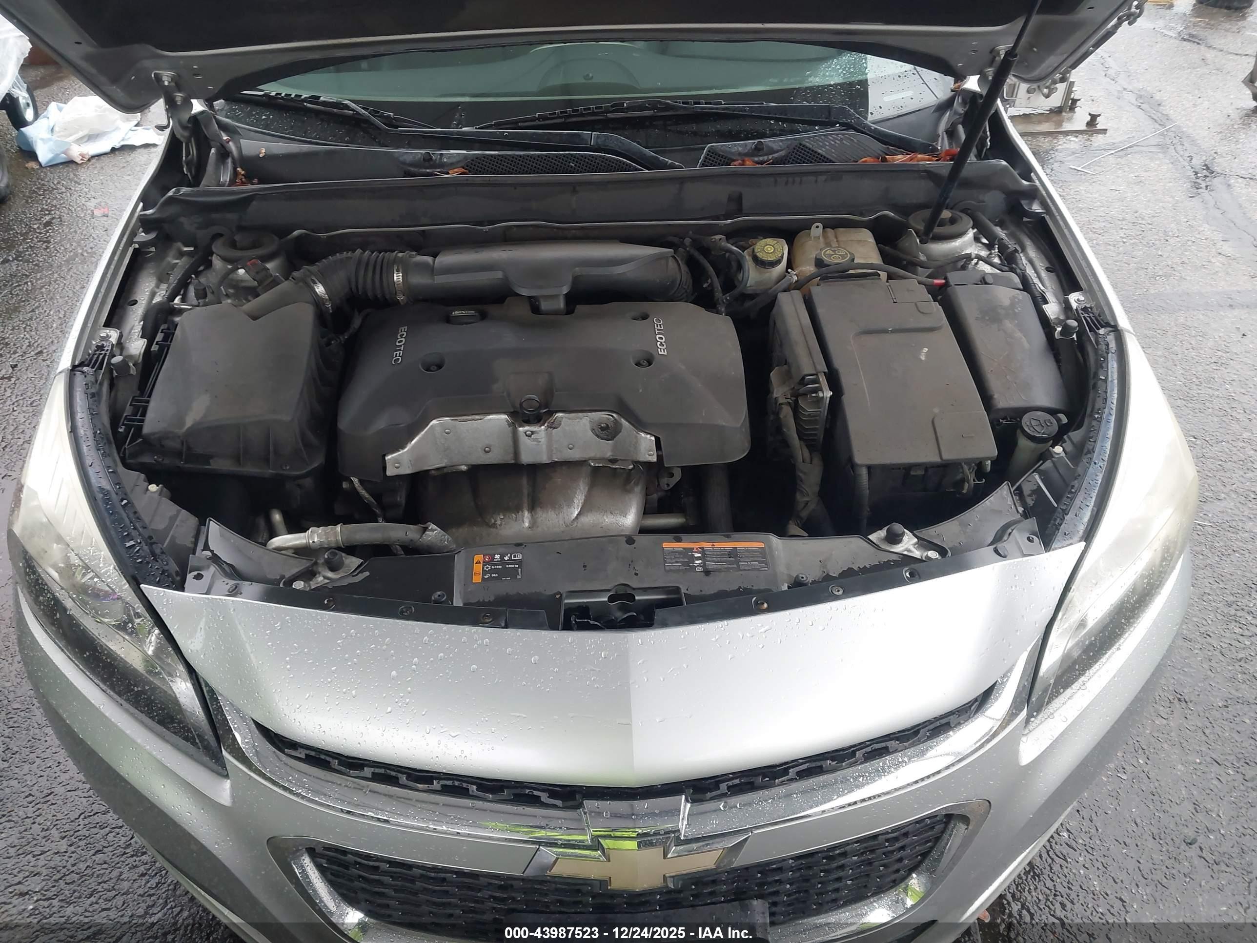 CHEVROLET MALIBU image 10