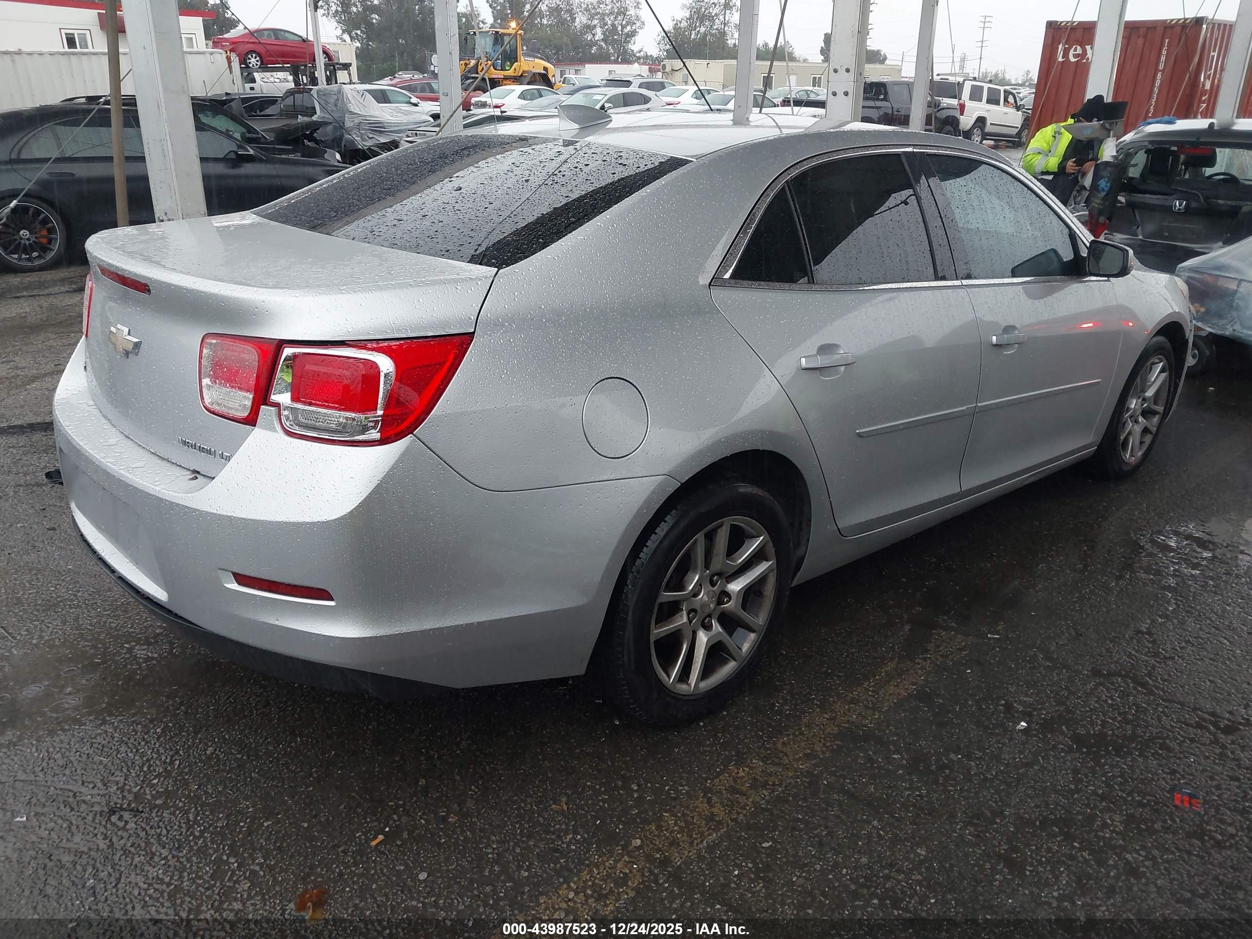 CHEVROLET MALIBU image 4