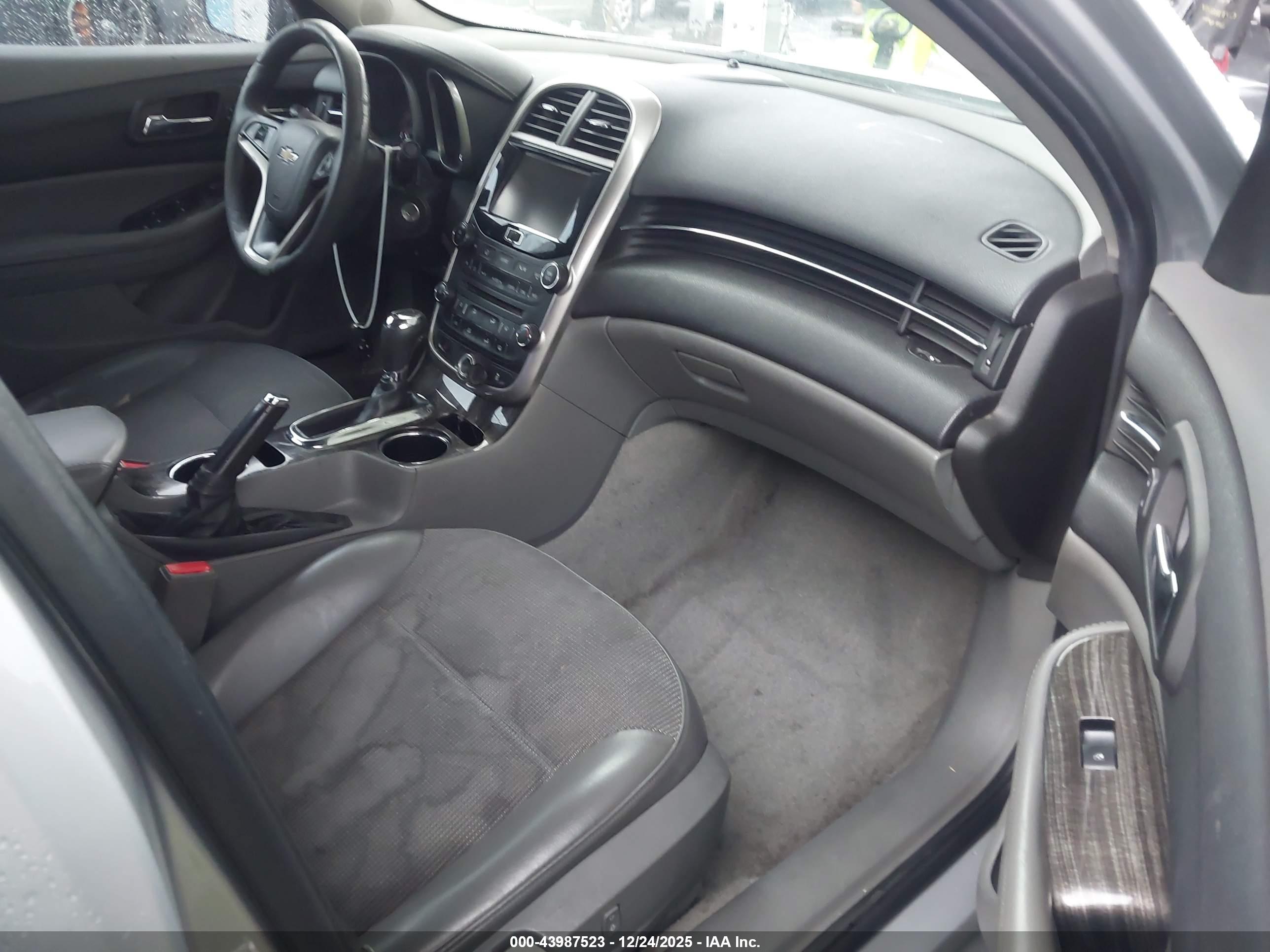 CHEVROLET MALIBU image 5