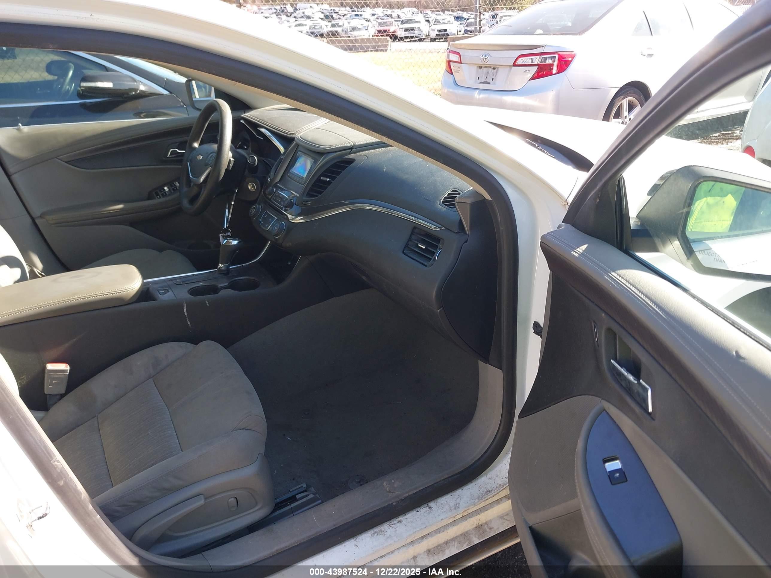 CHEVROLET IMPALA image 5