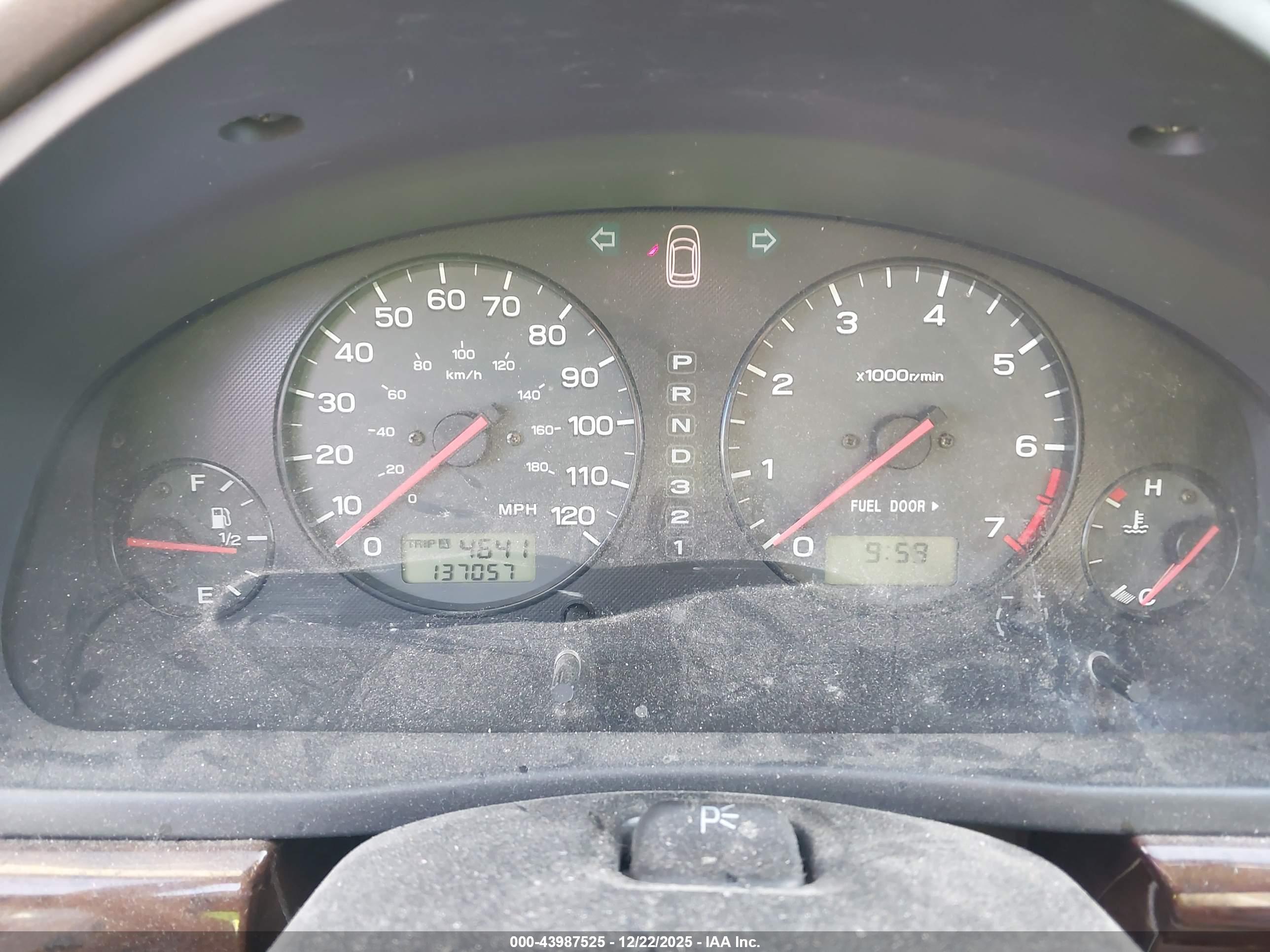 SUBARU OUTBACK image 7