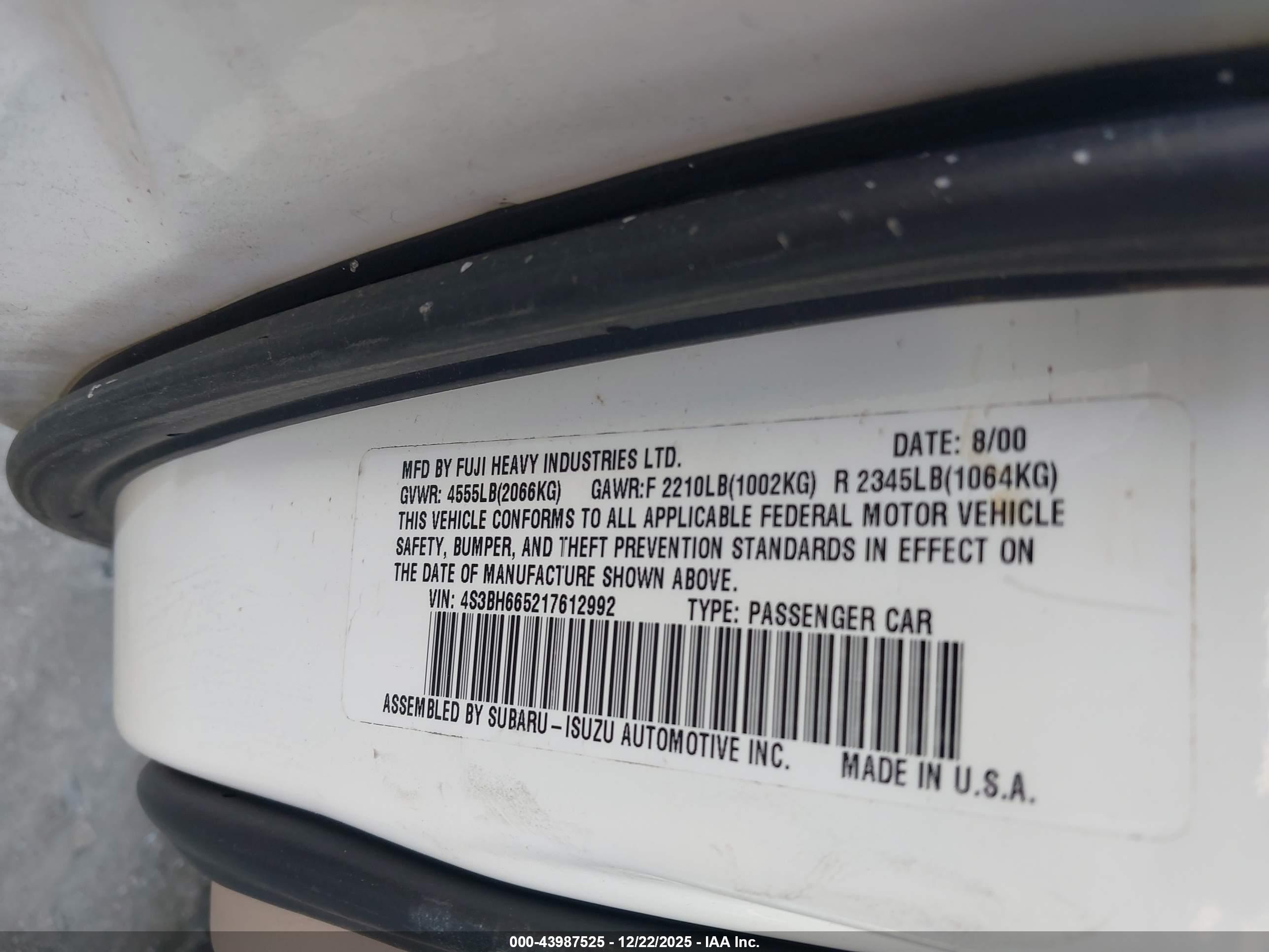 SUBARU OUTBACK image 9