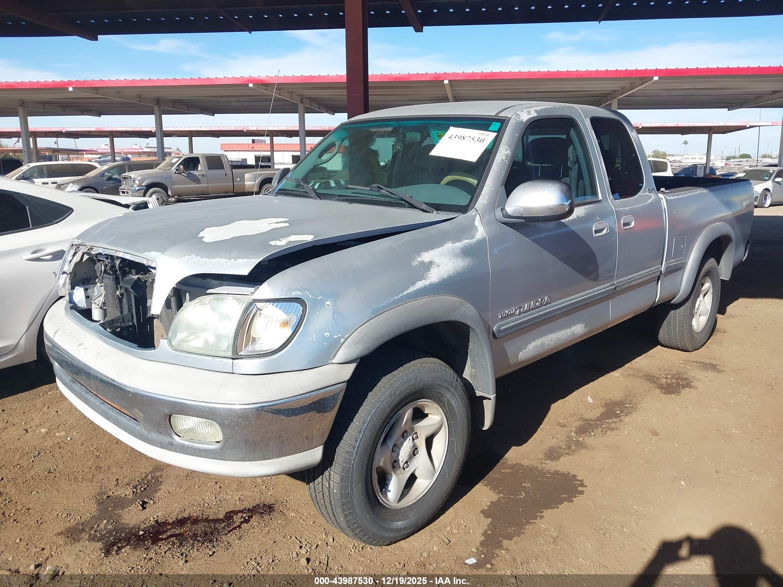 TOYOTA TUNDRA image 2