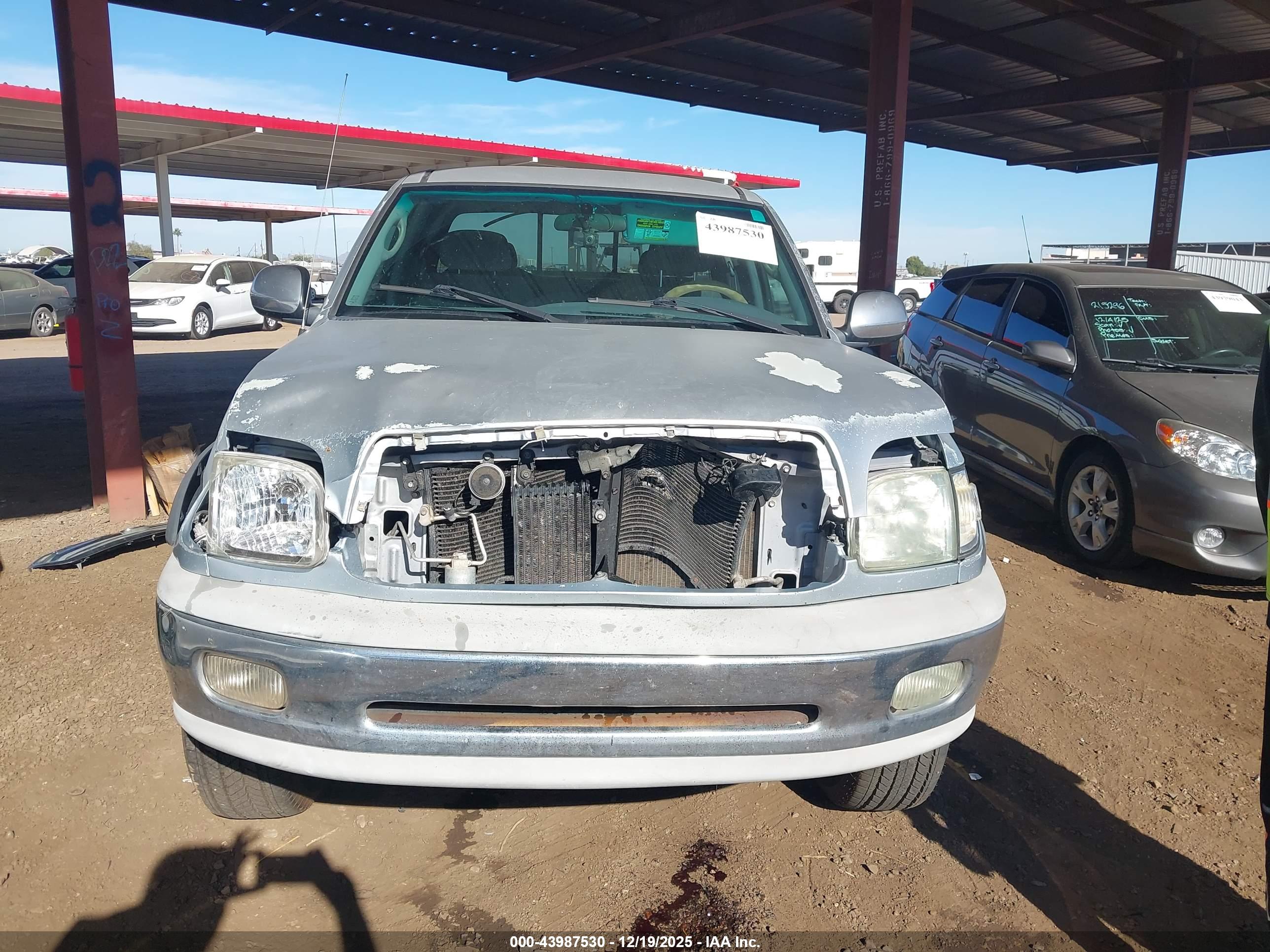 TOYOTA TUNDRA image 6