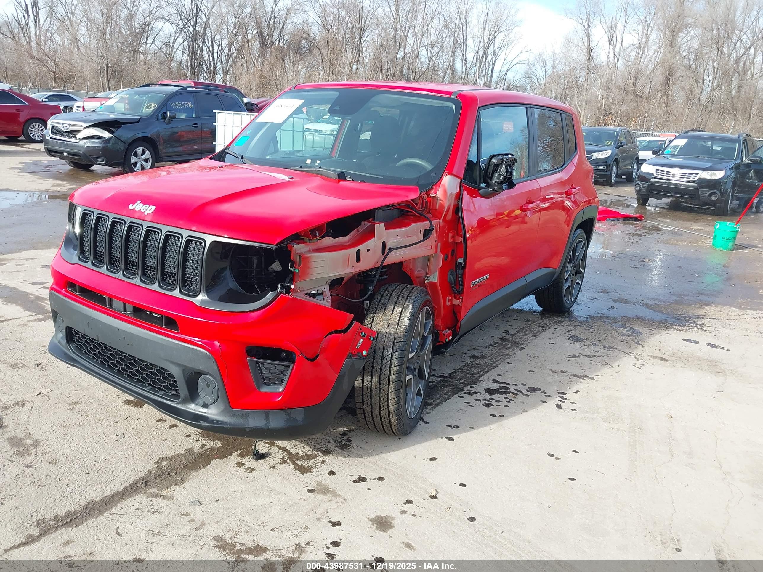 JEEP RENEGADE image 2