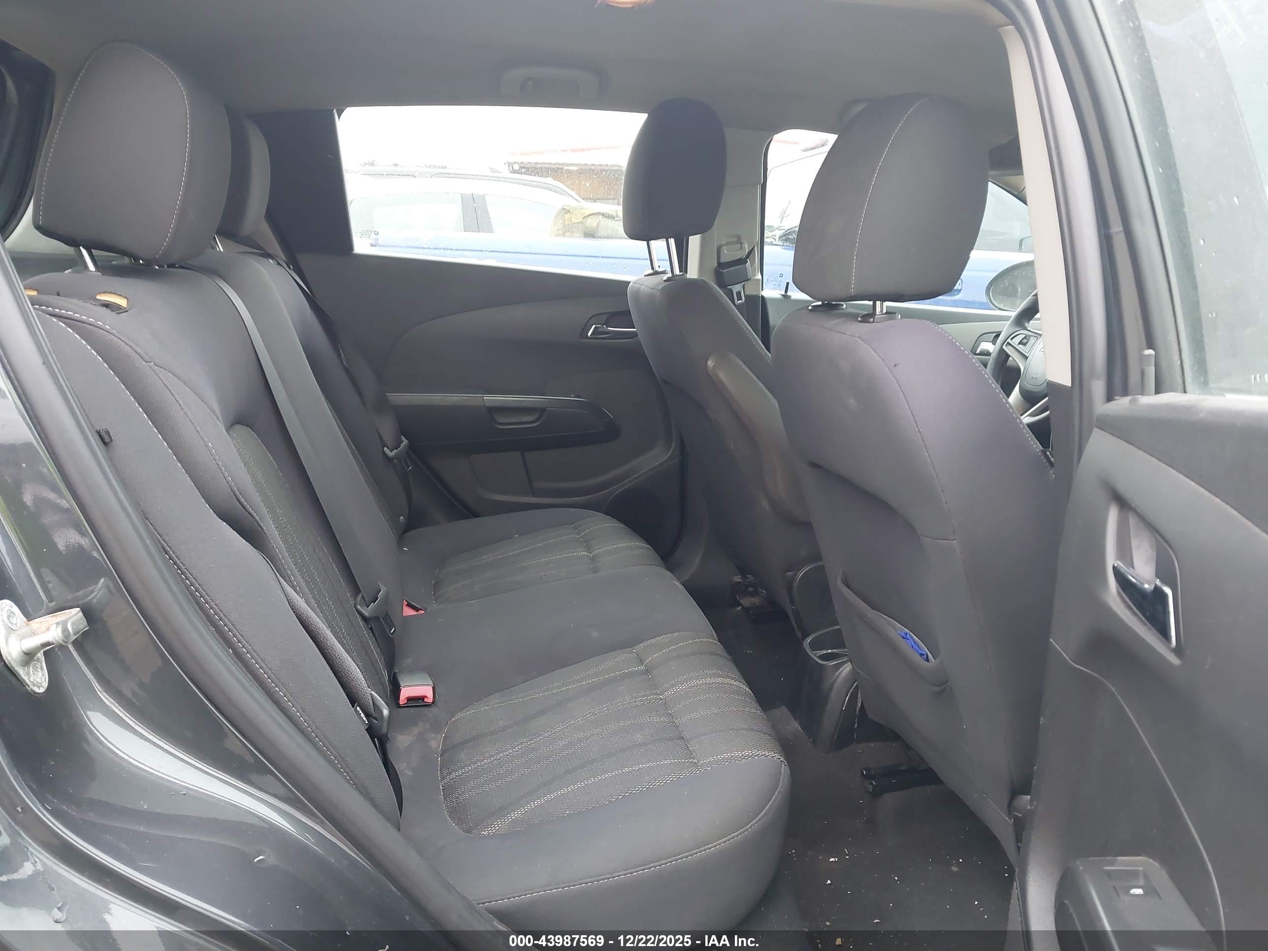 CHEVROLET SONIC image 8