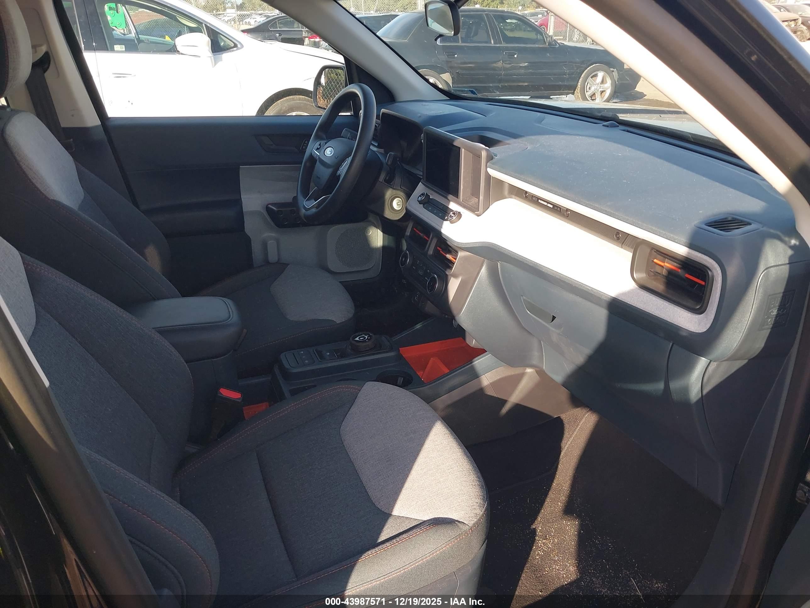 FORD MAVERICK image 5