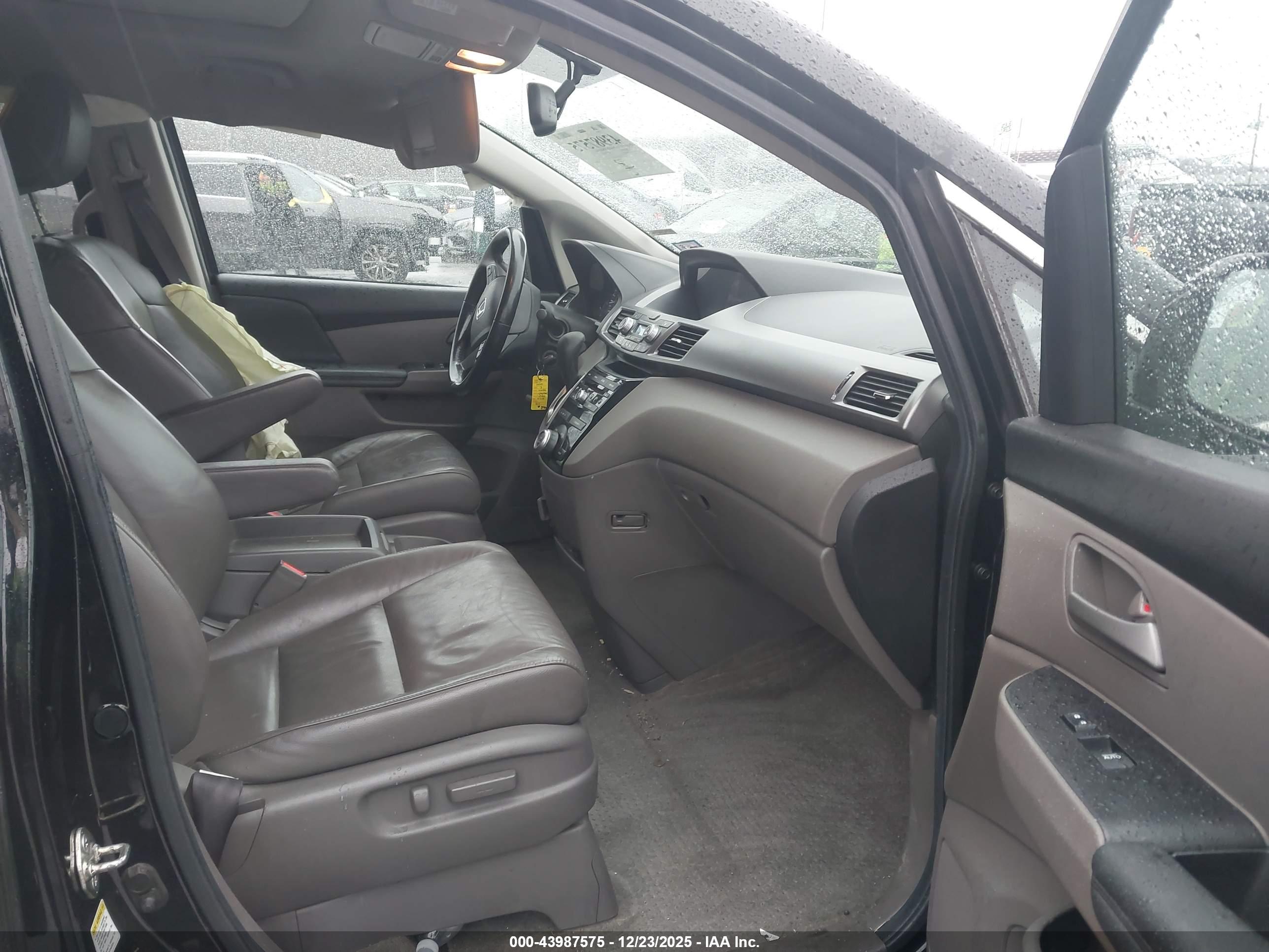 HONDA ODYSSEY image 5