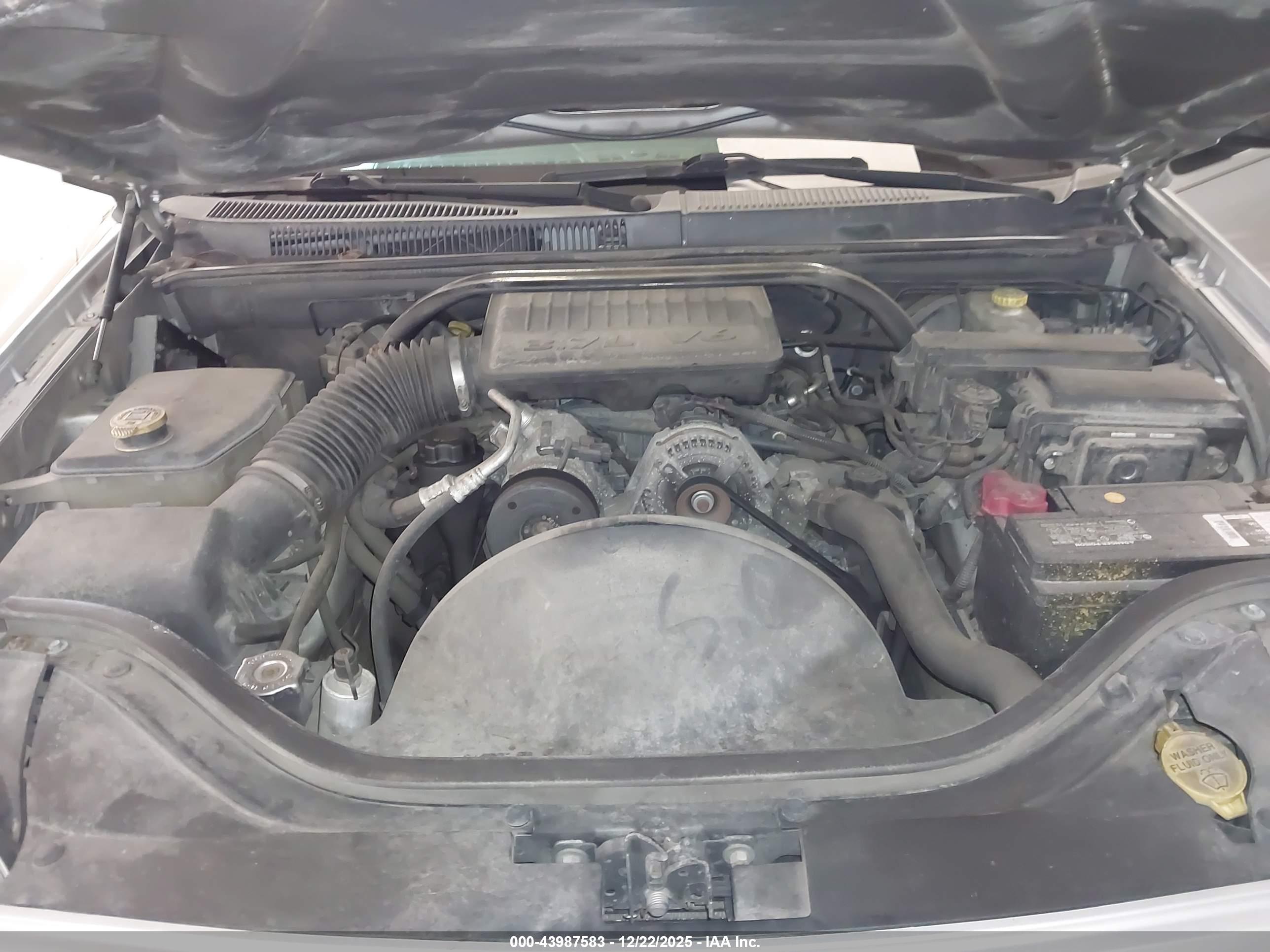 JEEP GRAND image 10