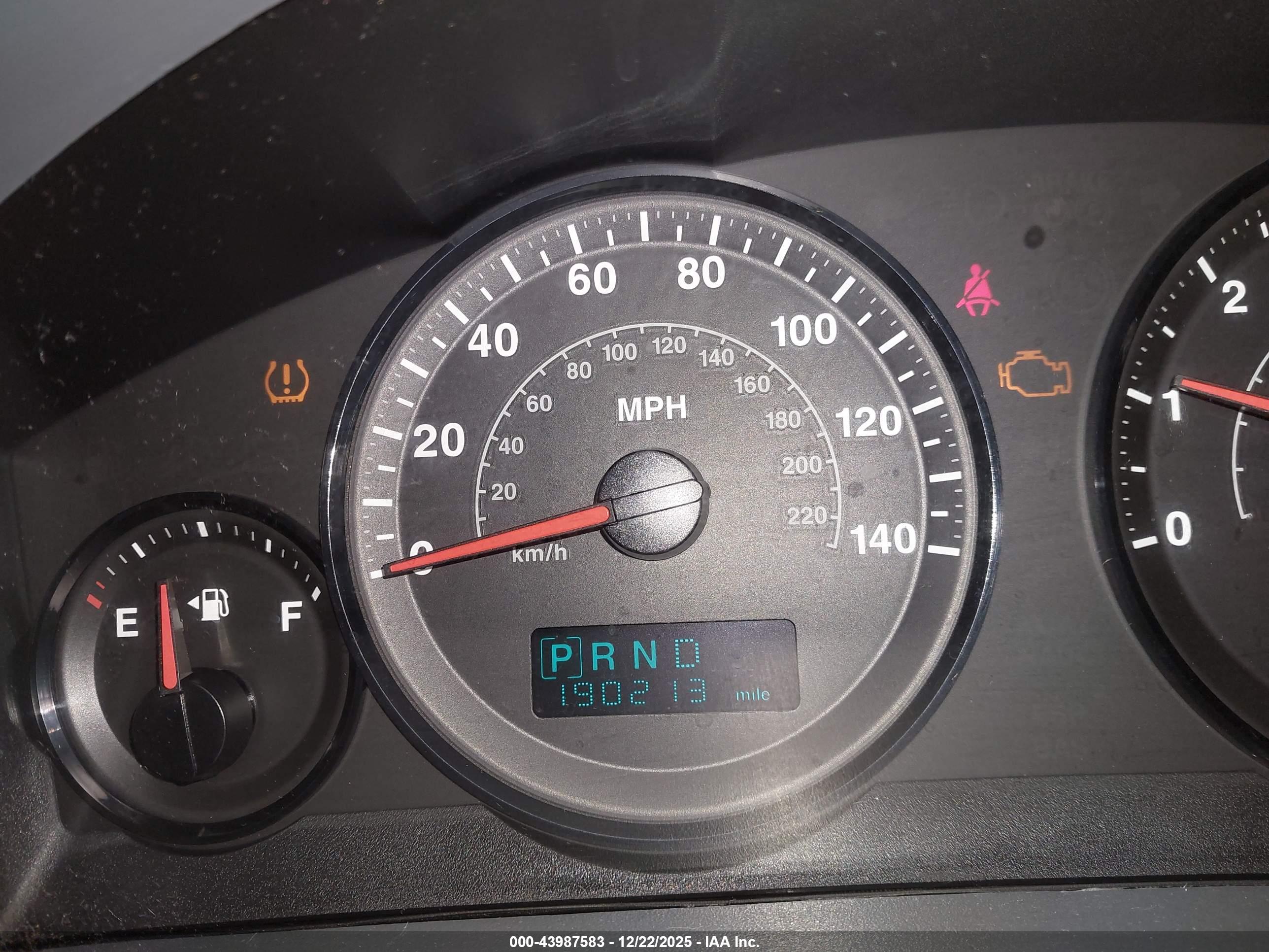 JEEP GRAND image 7