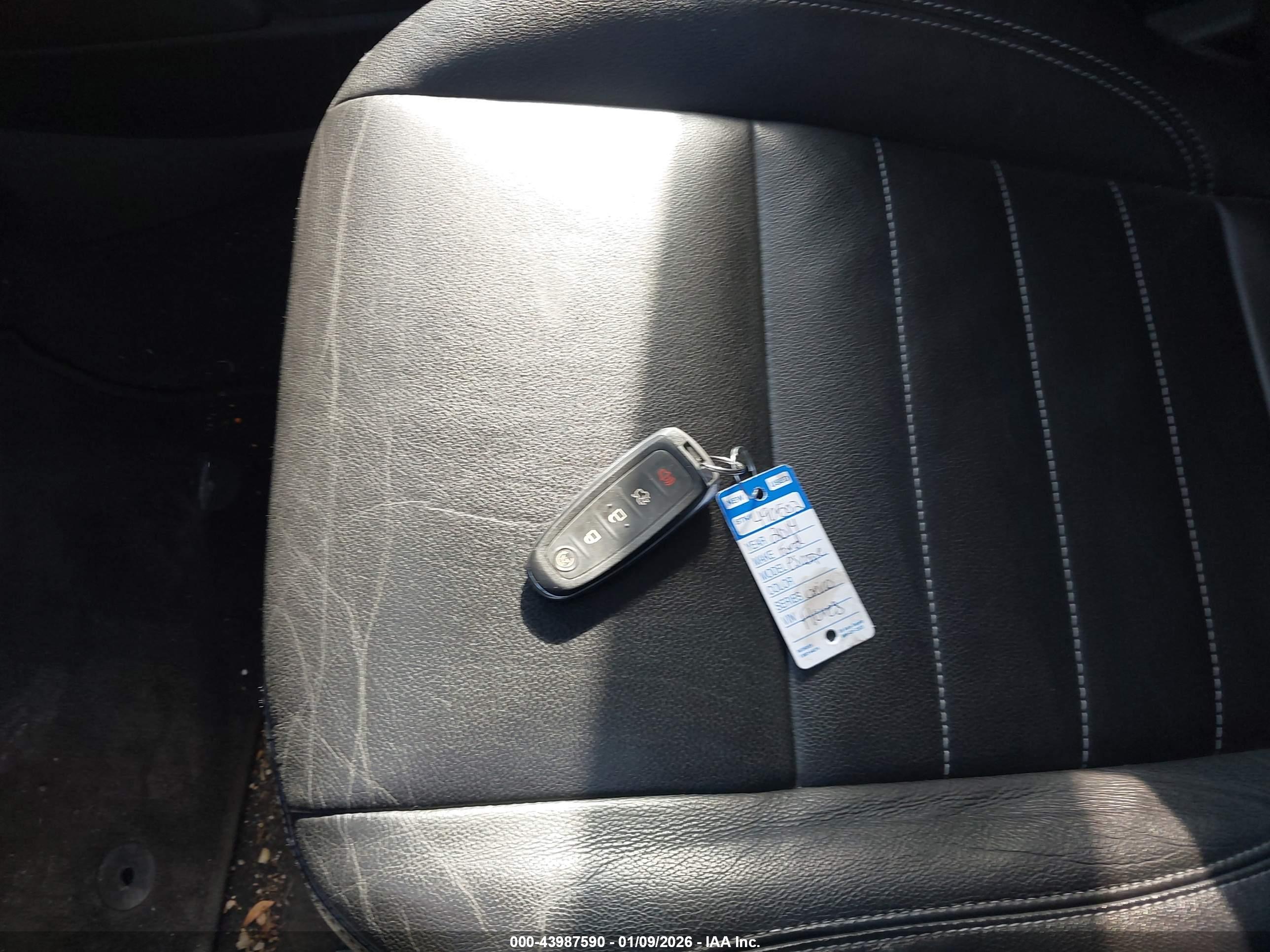 FORD ESCAPE image 11