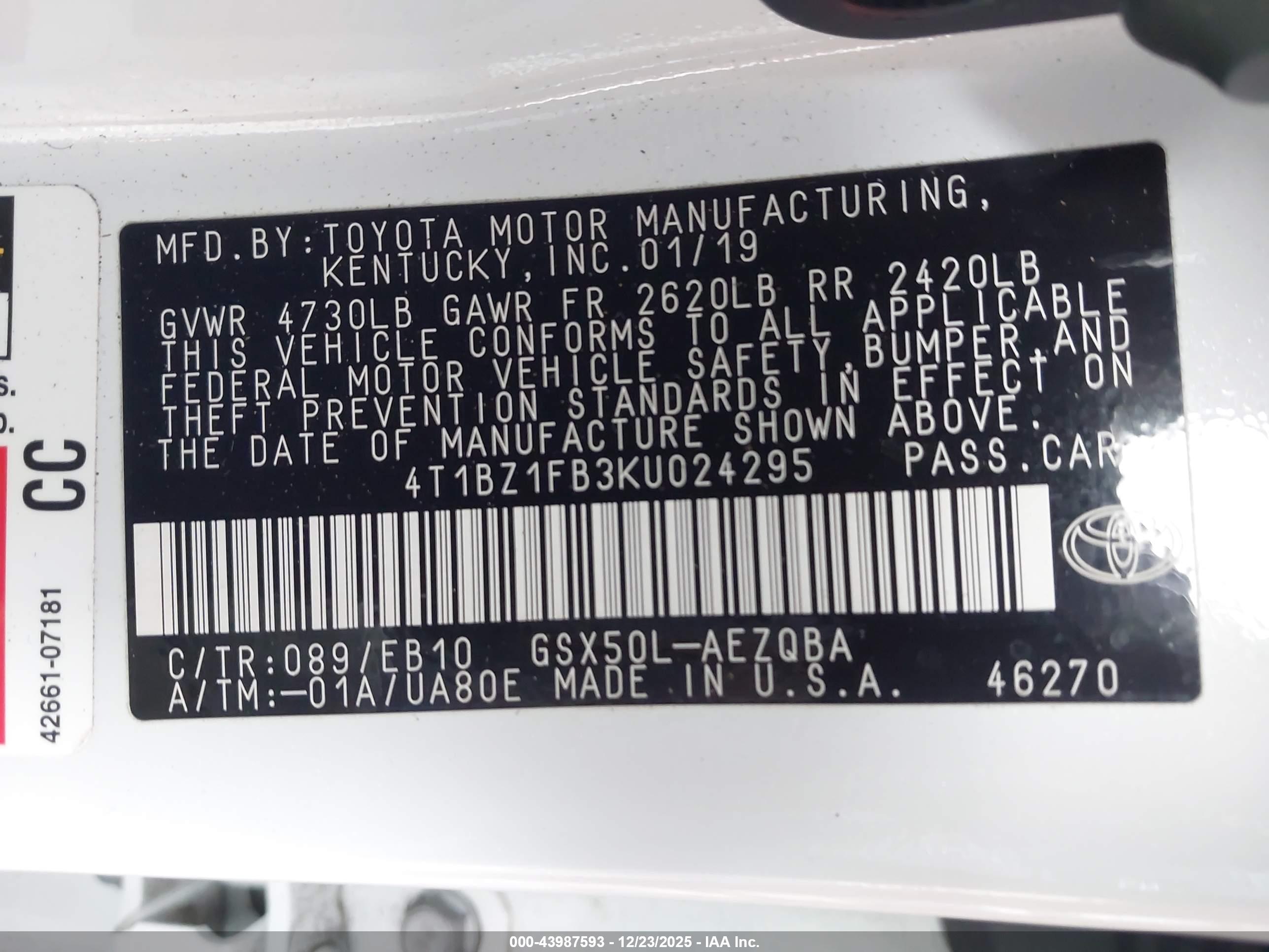 TOYOTA AVALON image 9