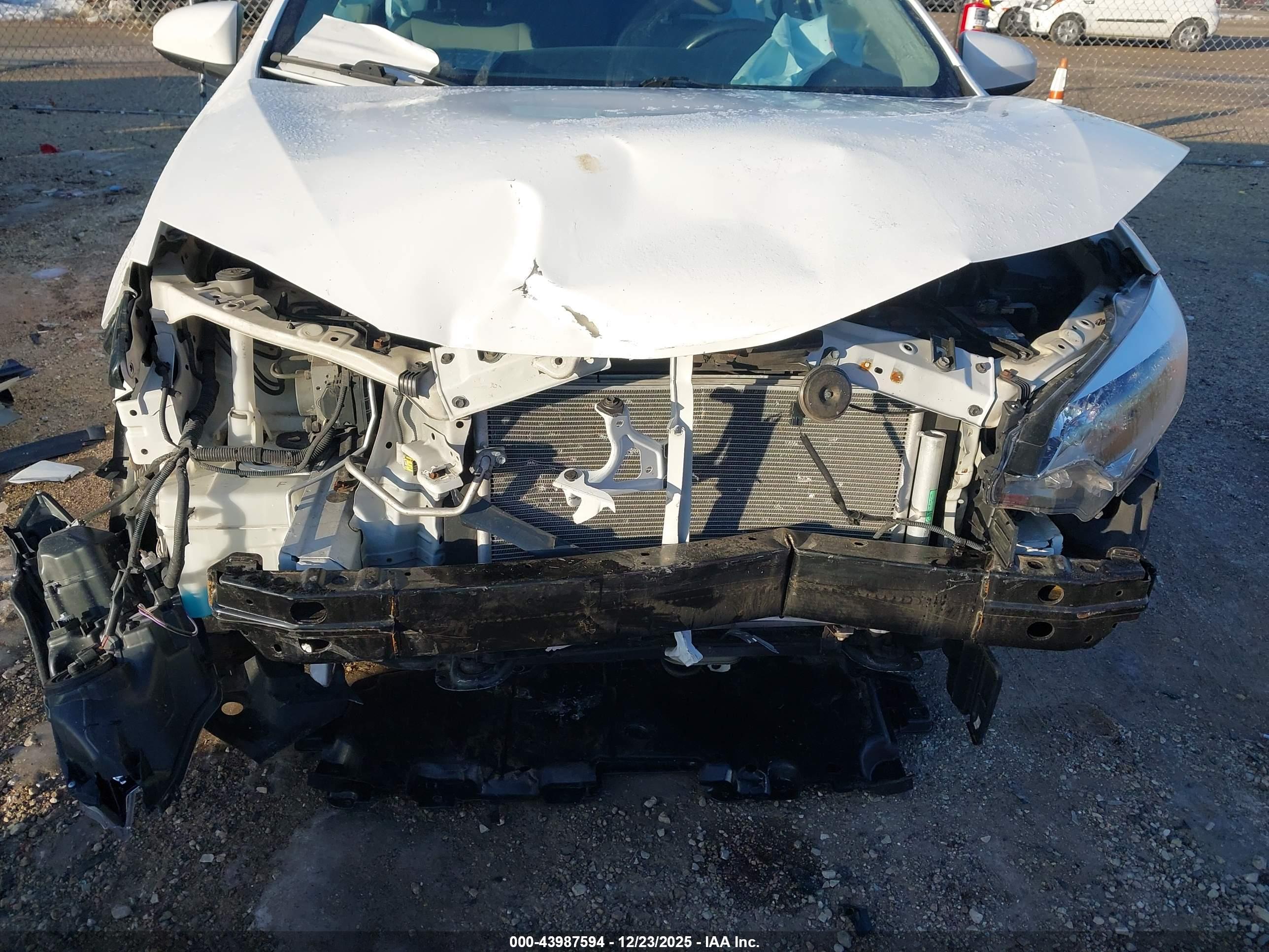 TOYOTA COROLLA image 6