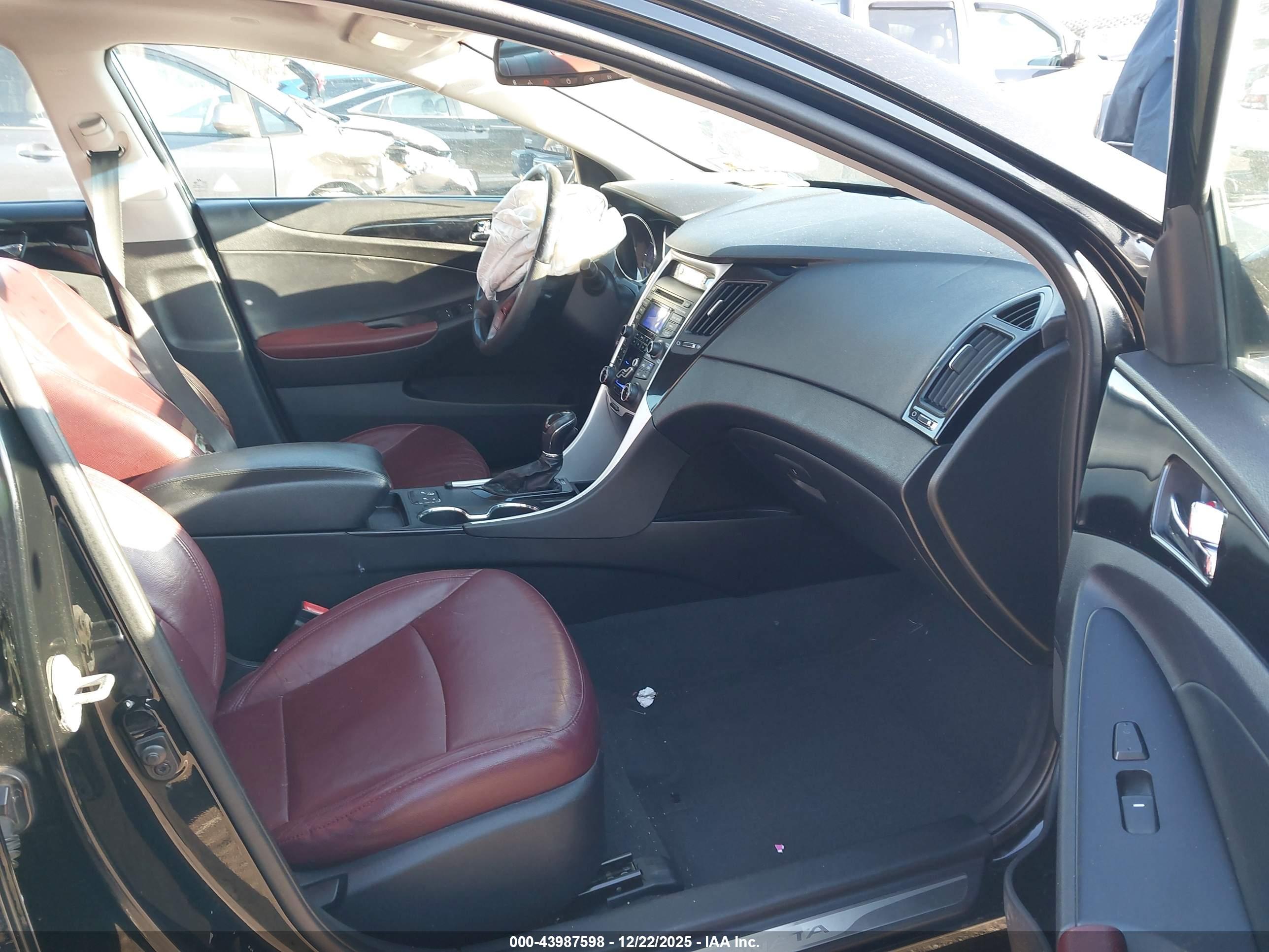 HYUNDAI SONATA image 5