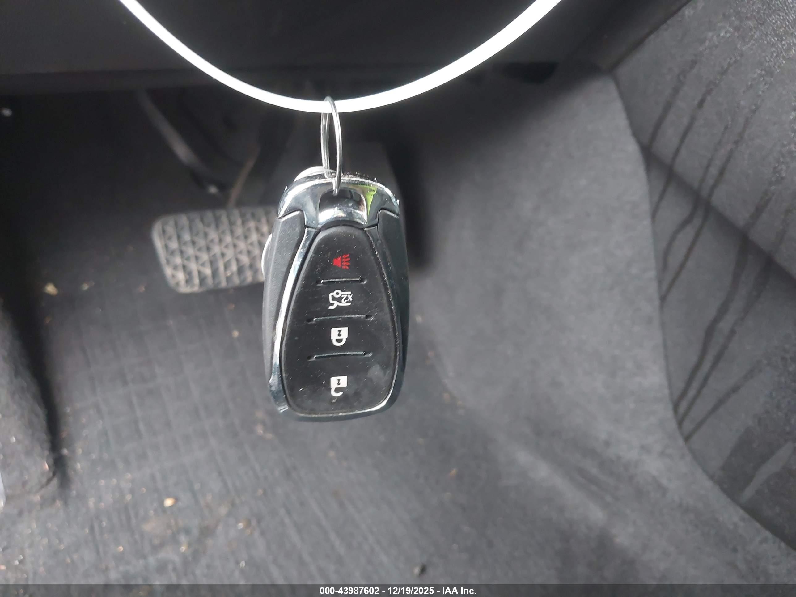 CHEVROLET MALIBU image 11