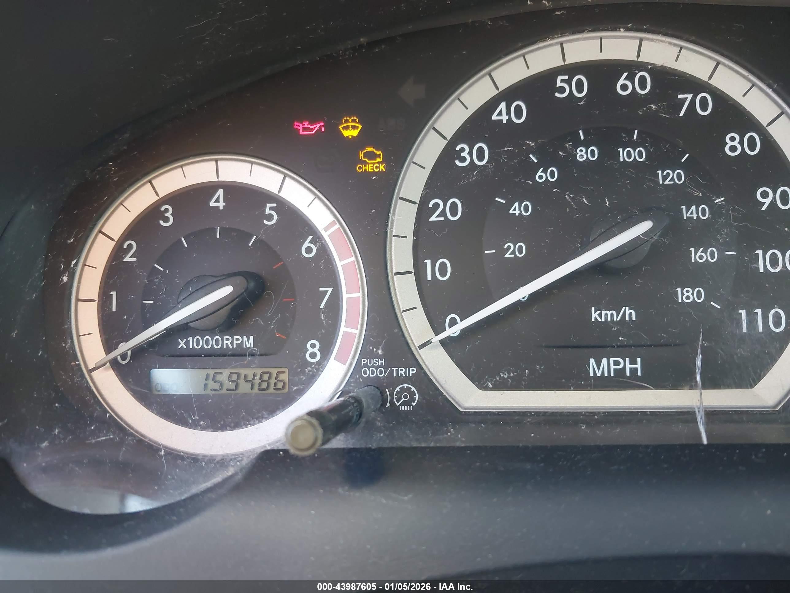 TOYOTA SIENNA image 7