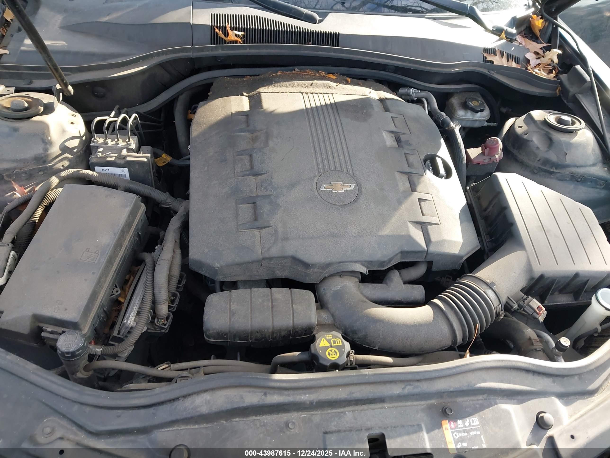 CHEVROLET CAMARO image 10
