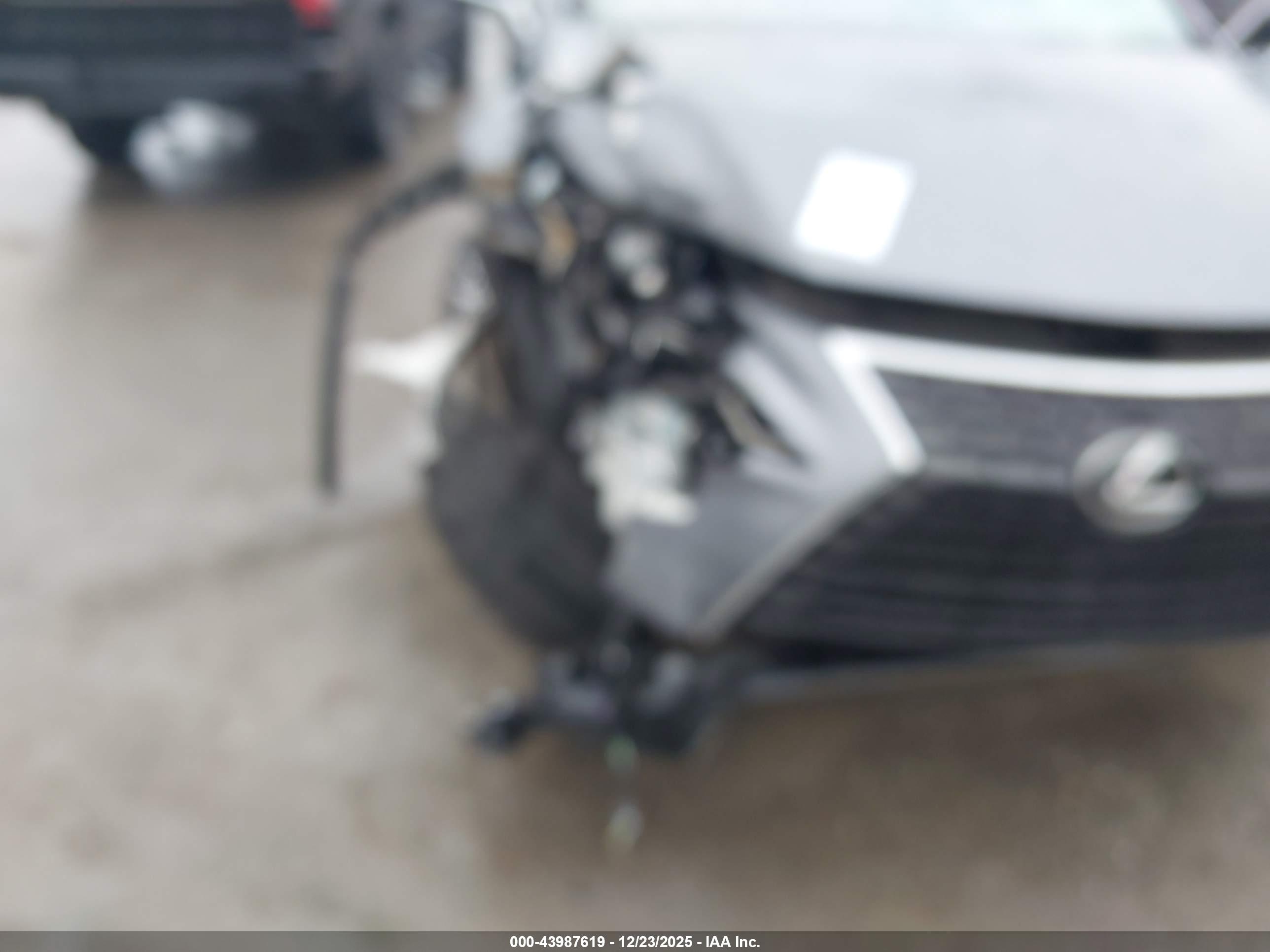 LEXUS NX image 6