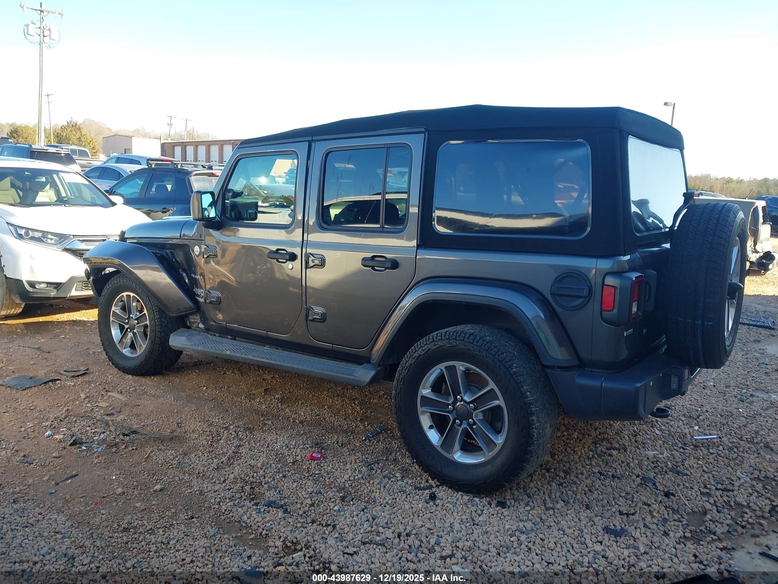 JEEP WRANGLER image 3
