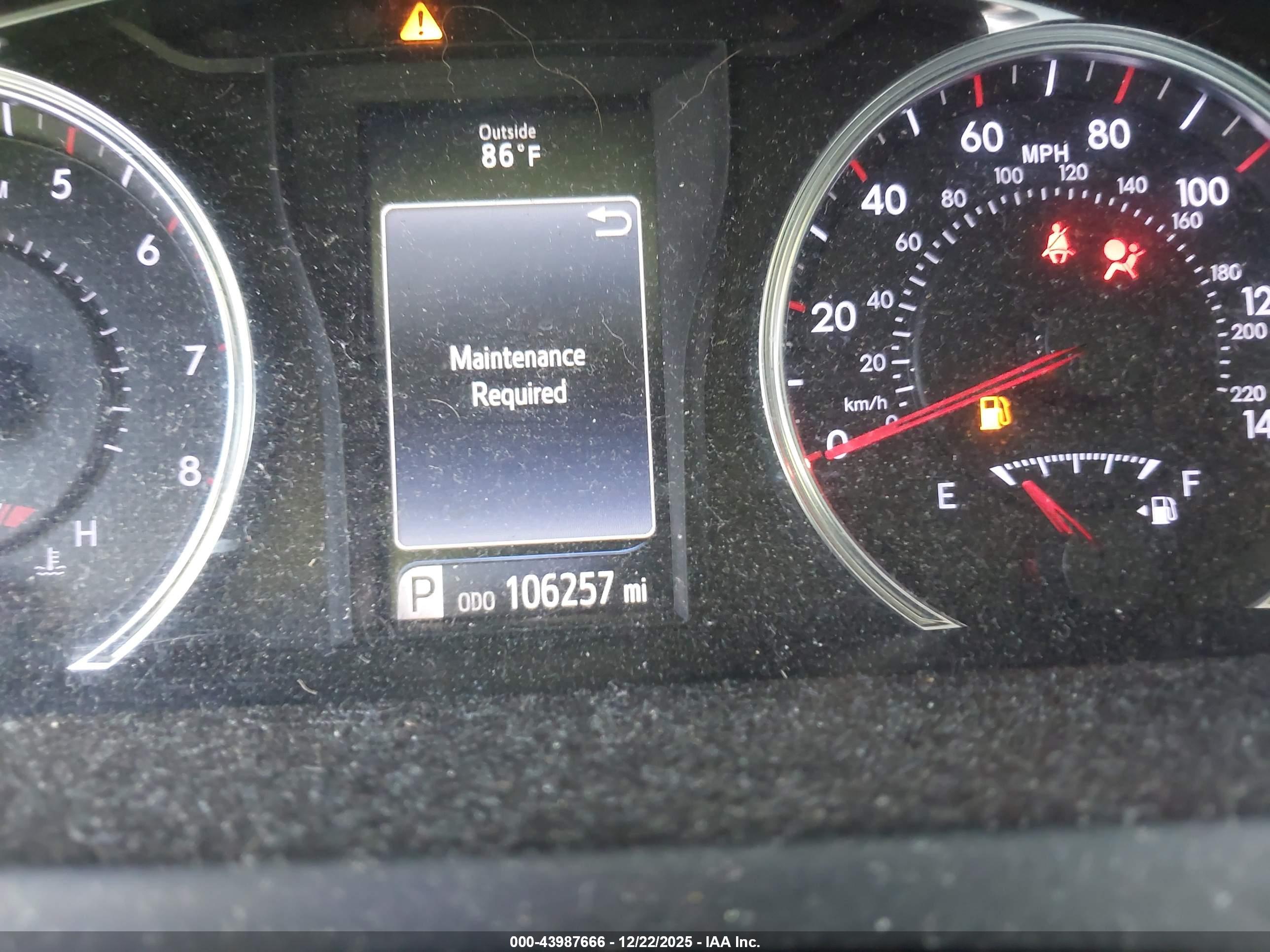 TOYOTA CAMRY image 7