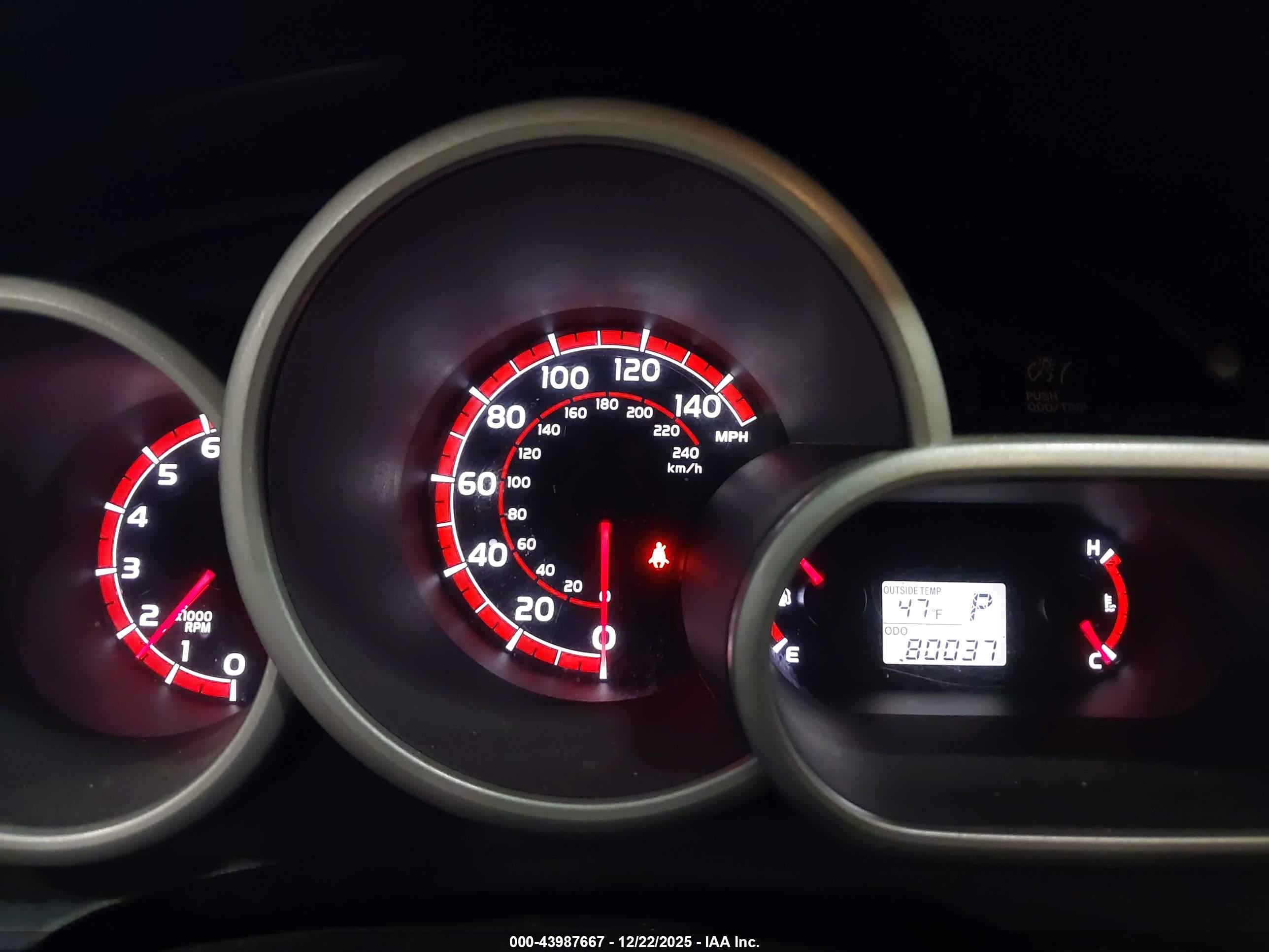 TOYOTA MATRIX image 7