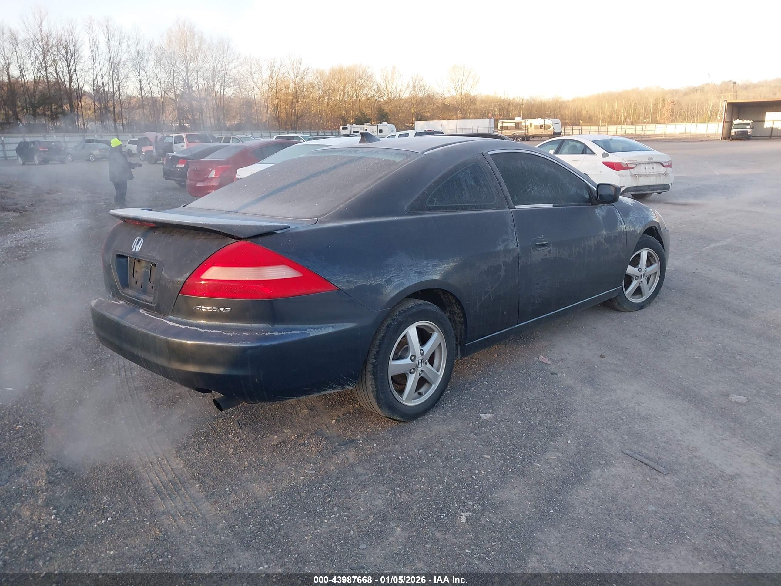 HONDA ACCORD image 4