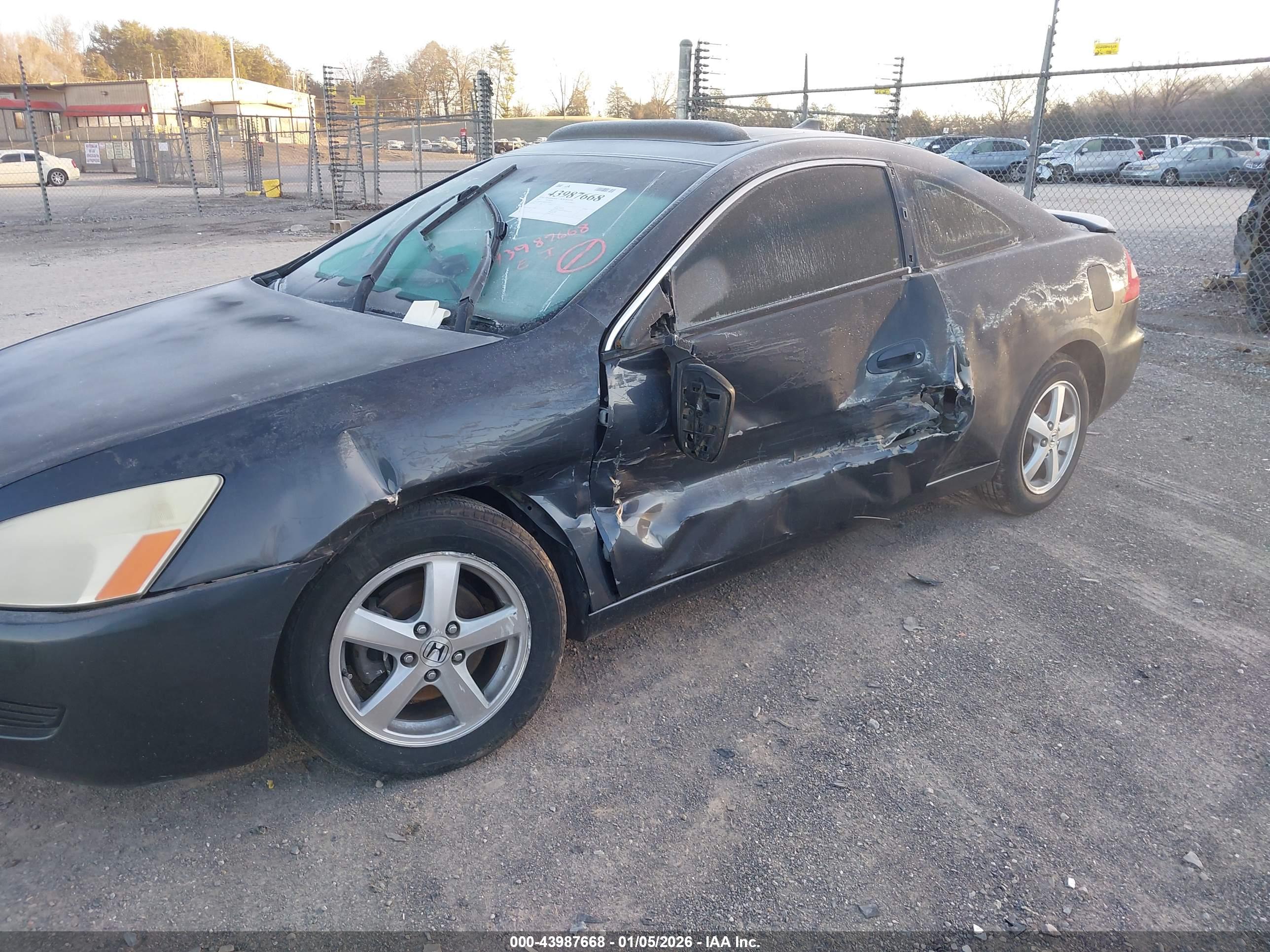 HONDA ACCORD image 6