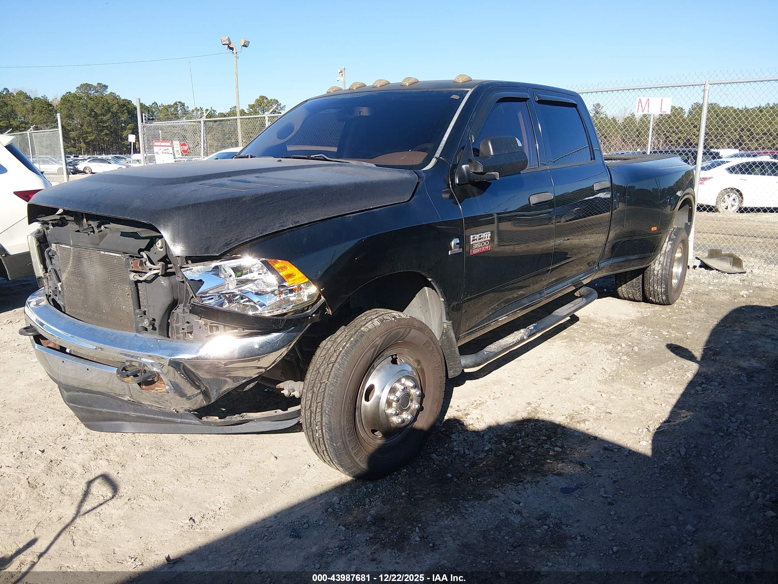 RAM 3500 image 2