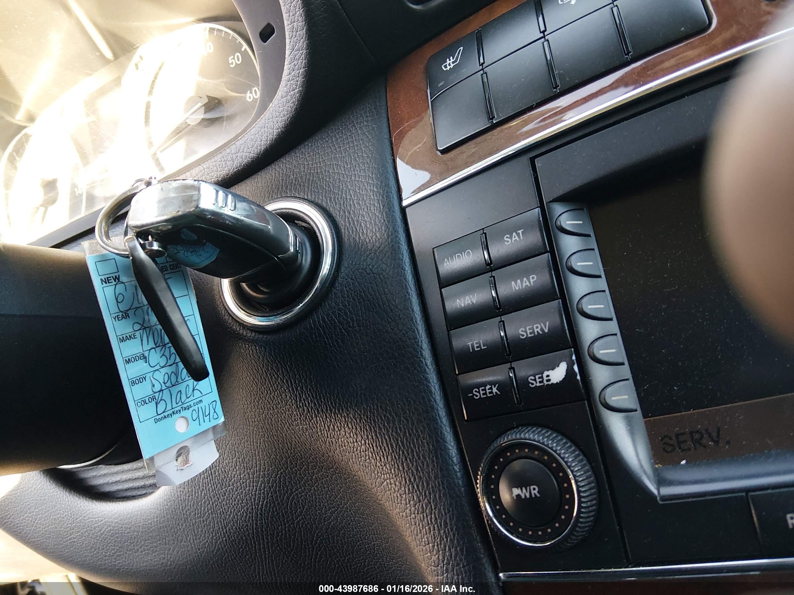 MERCEDES-BENZ C image 11