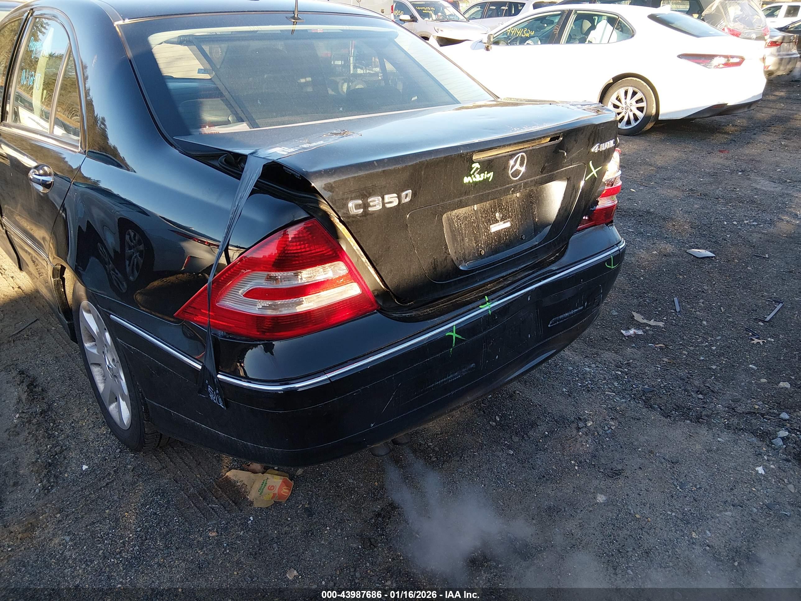 MERCEDES-BENZ C image 6