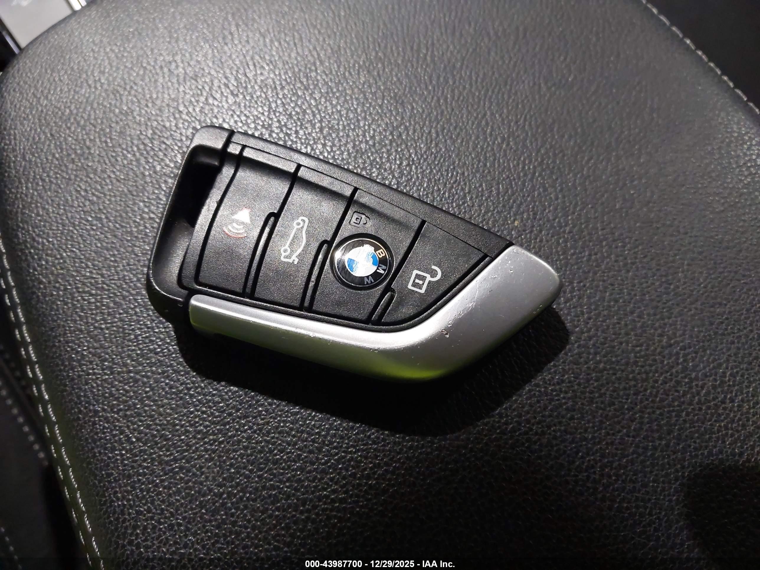 BMW X3 image 11