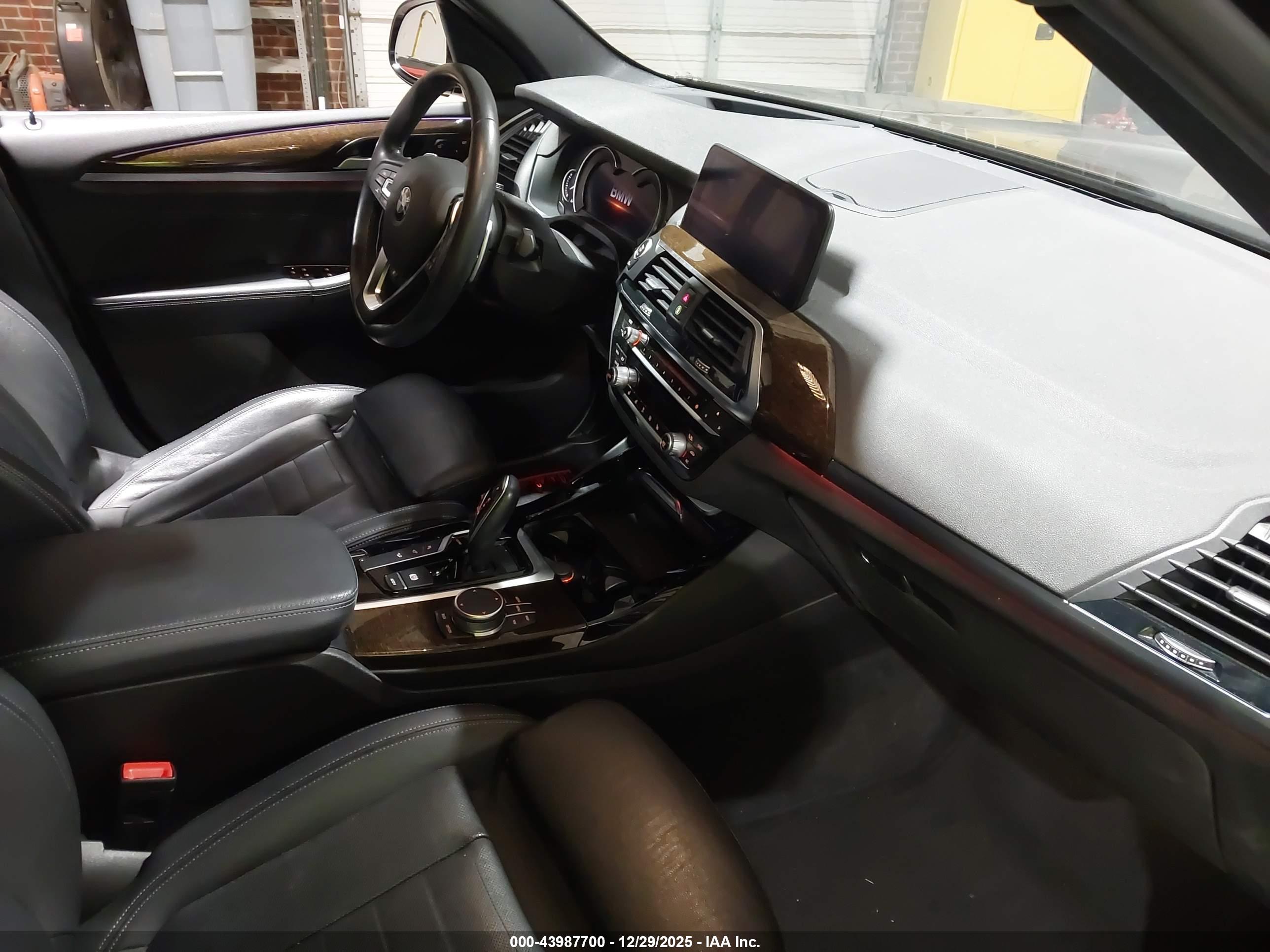 BMW X3 image 5