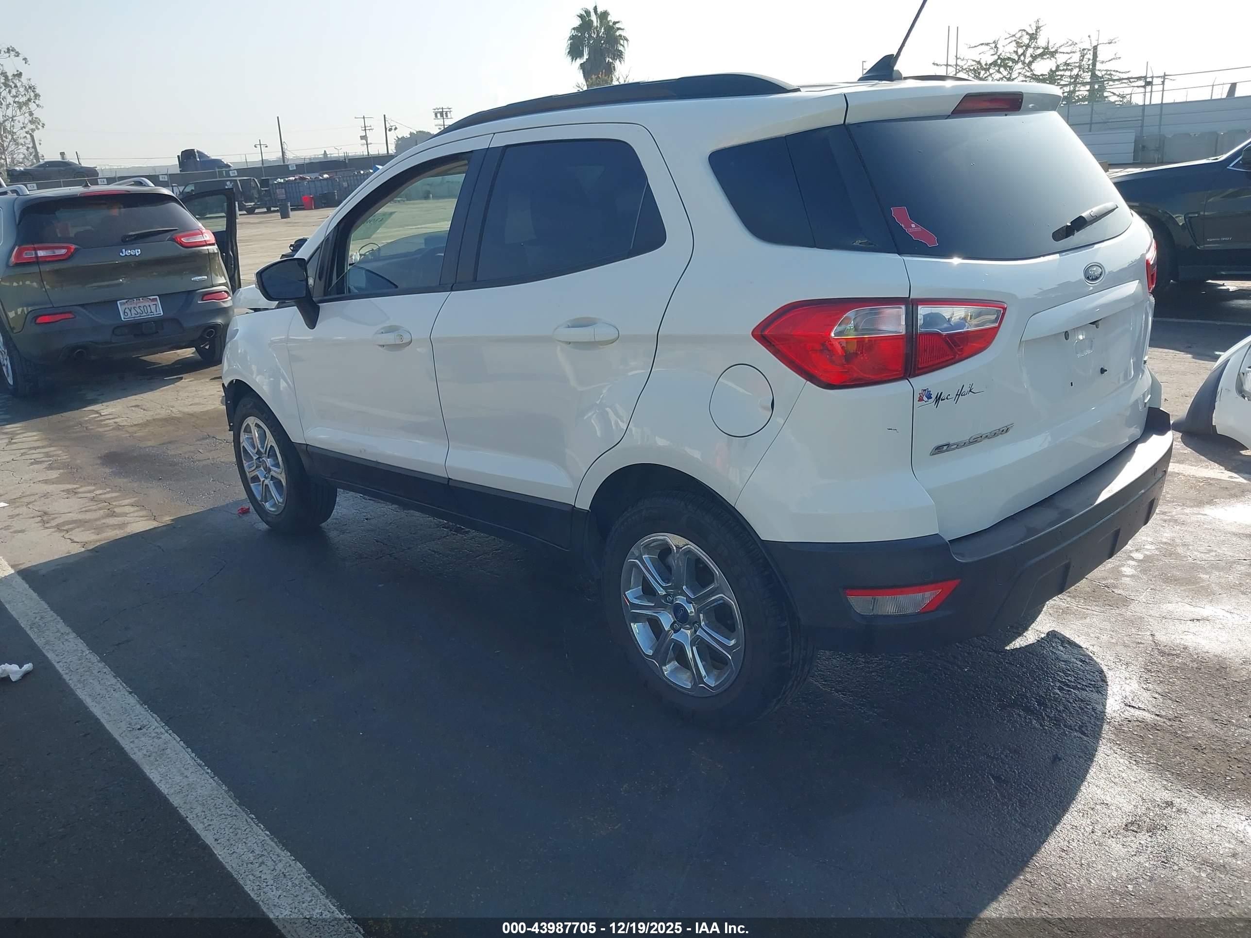 FORD ECOSPORT image 3