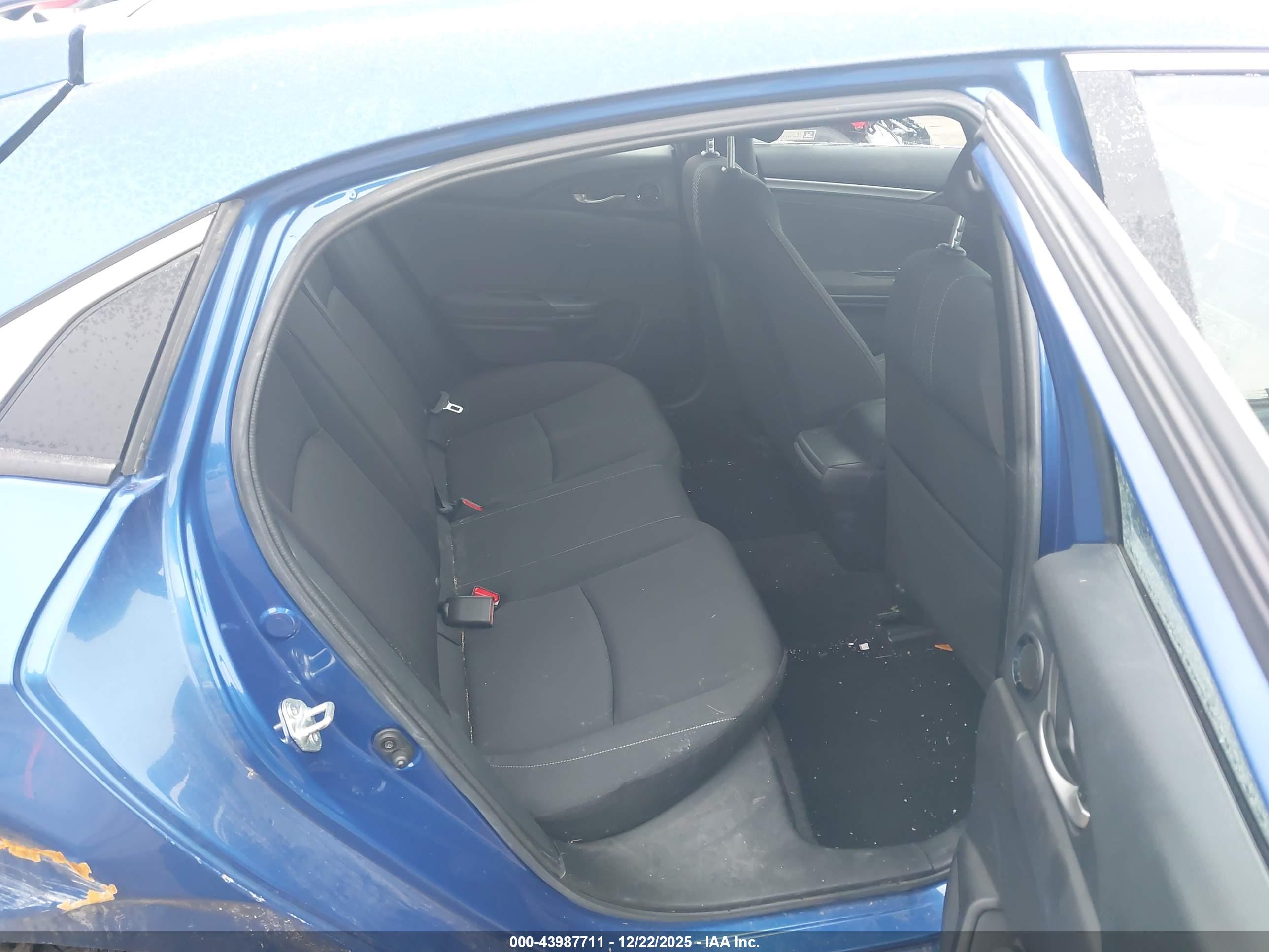 HONDA CIVIC image 8