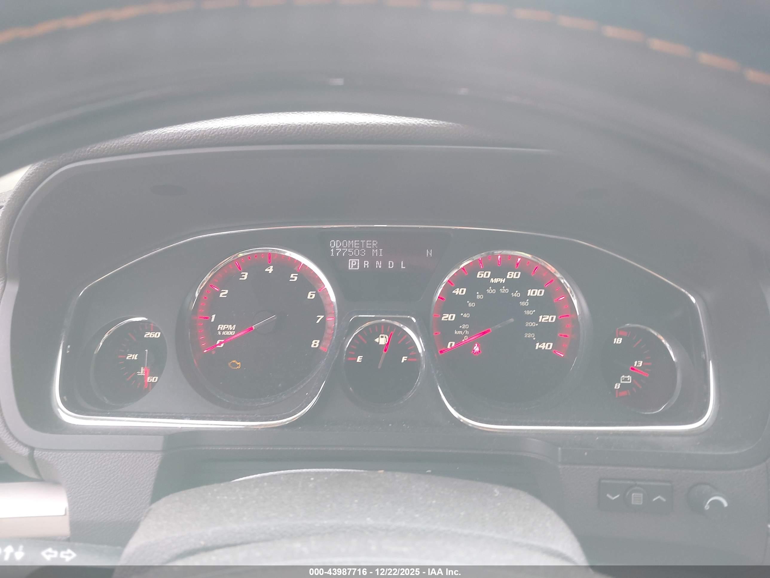 GMC ACADIA image 7