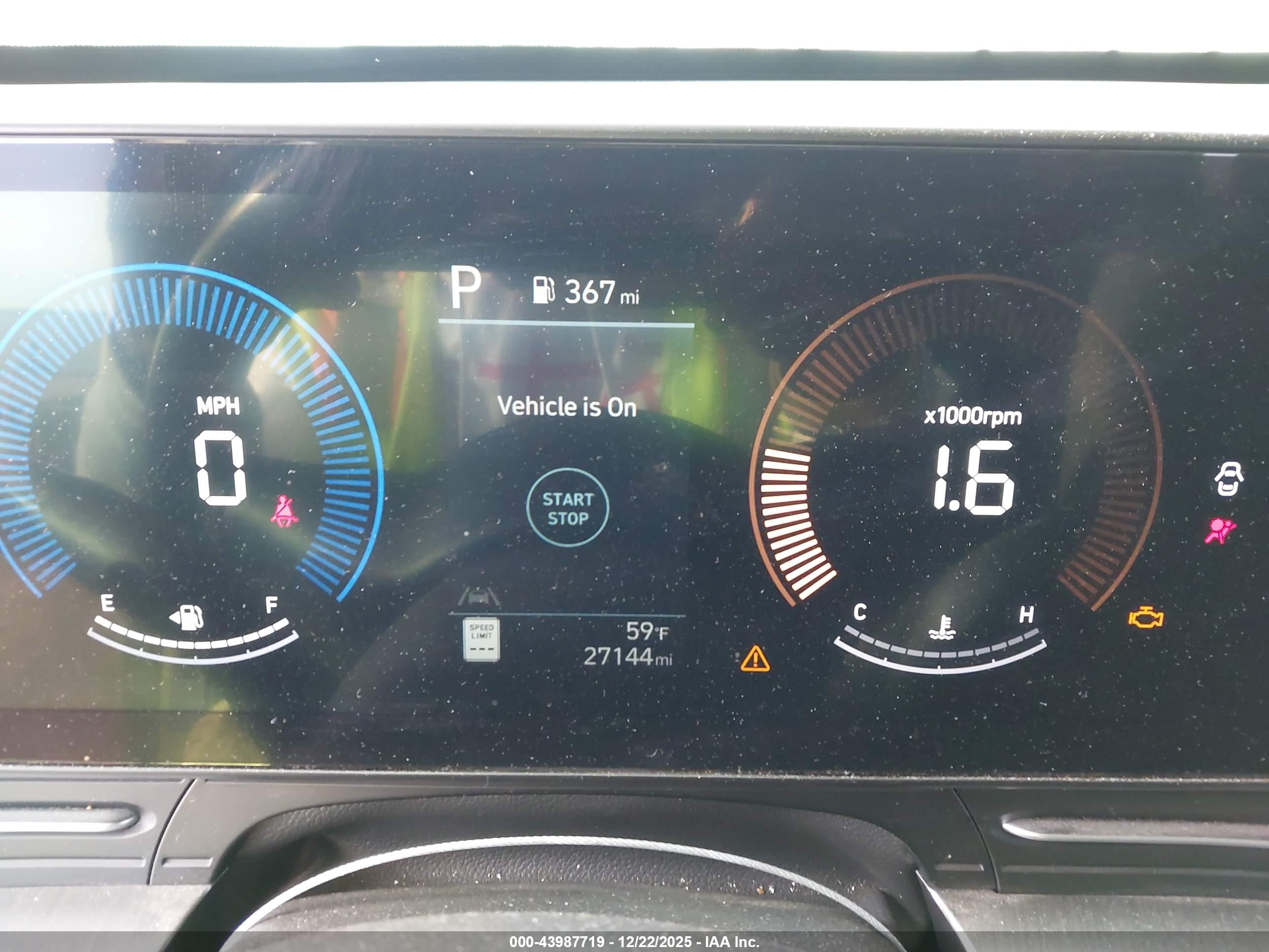 HYUNDAI KONA image 7