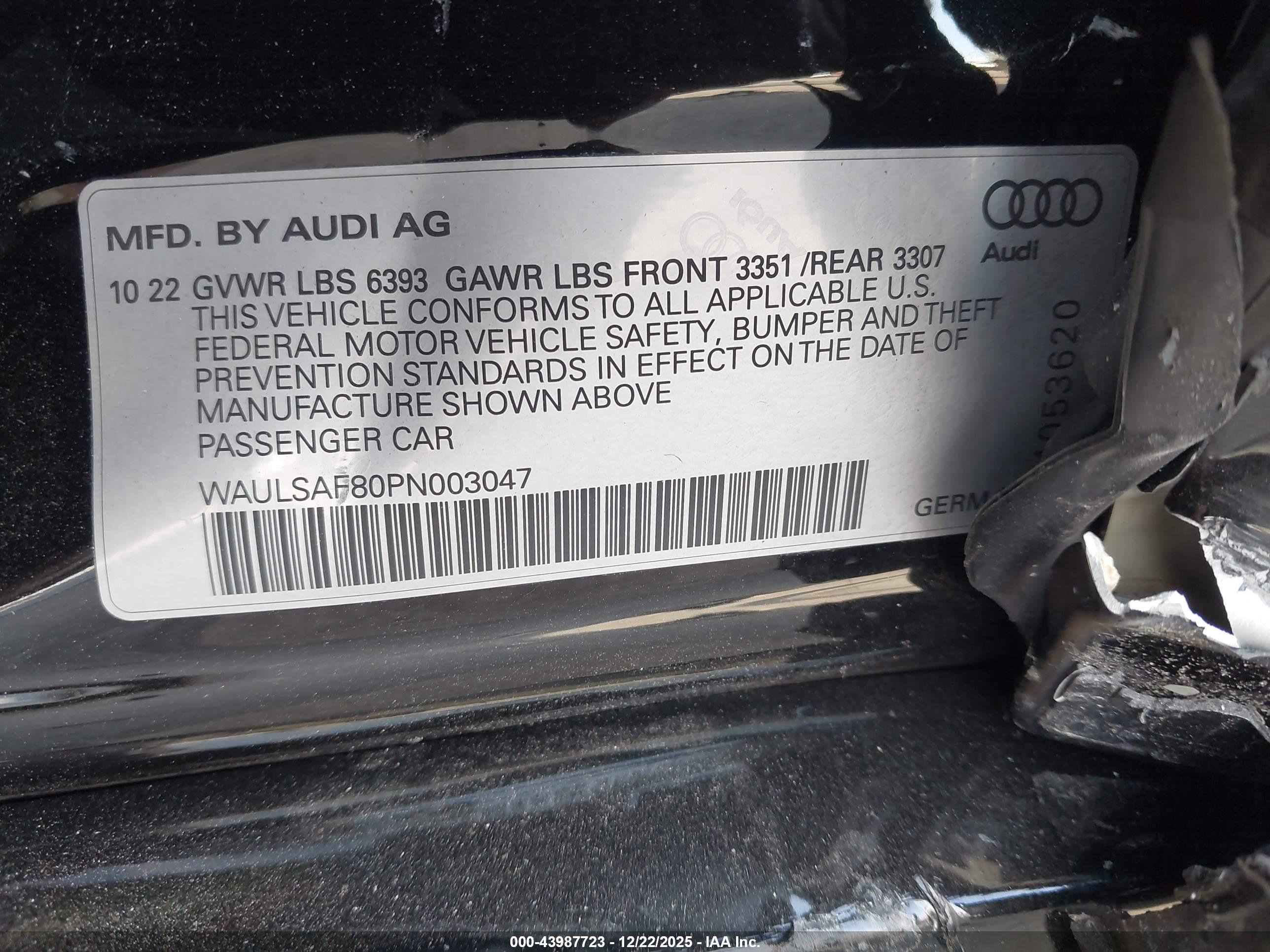 AUDI S8 image 9