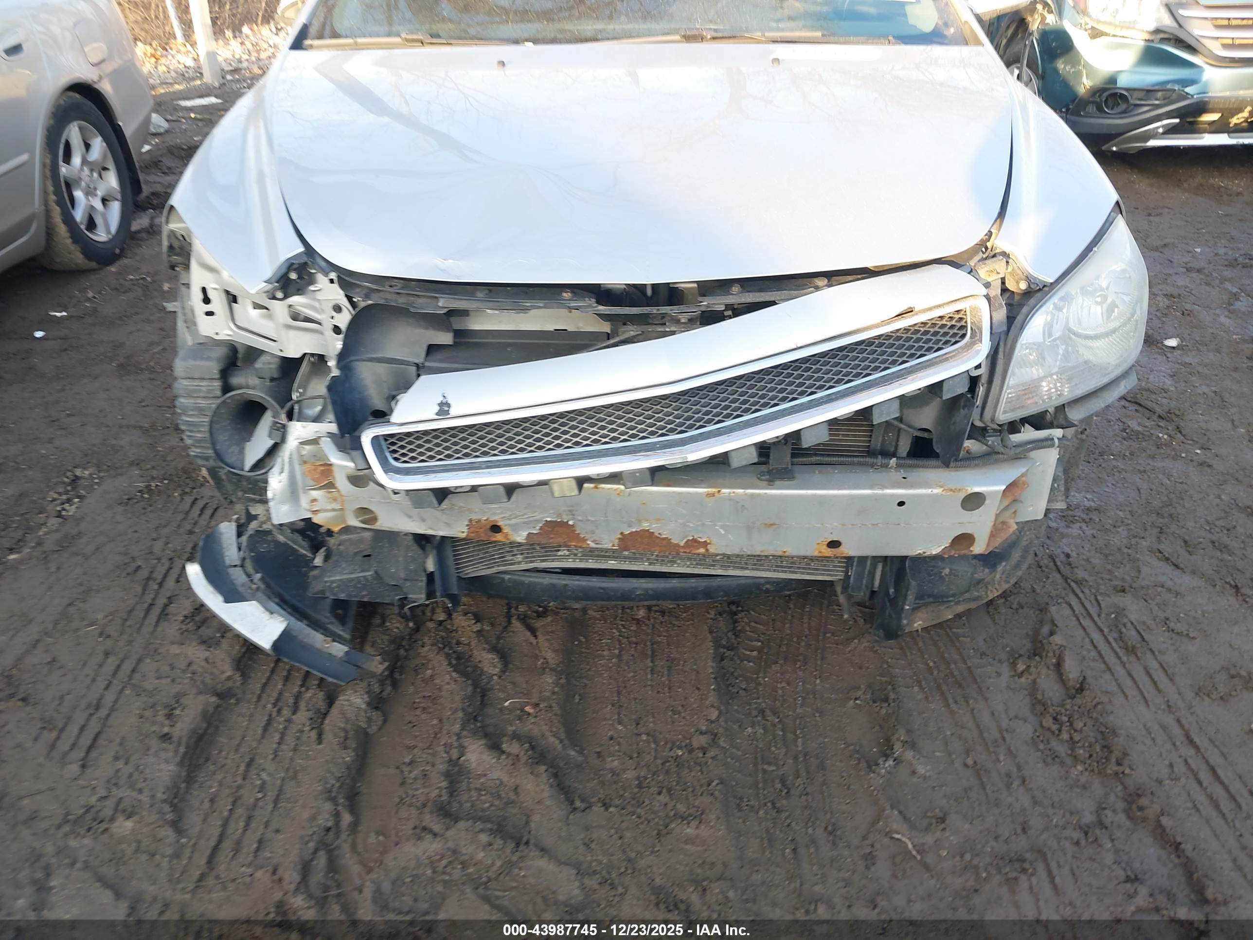 CHEVROLET MALIBU image 6