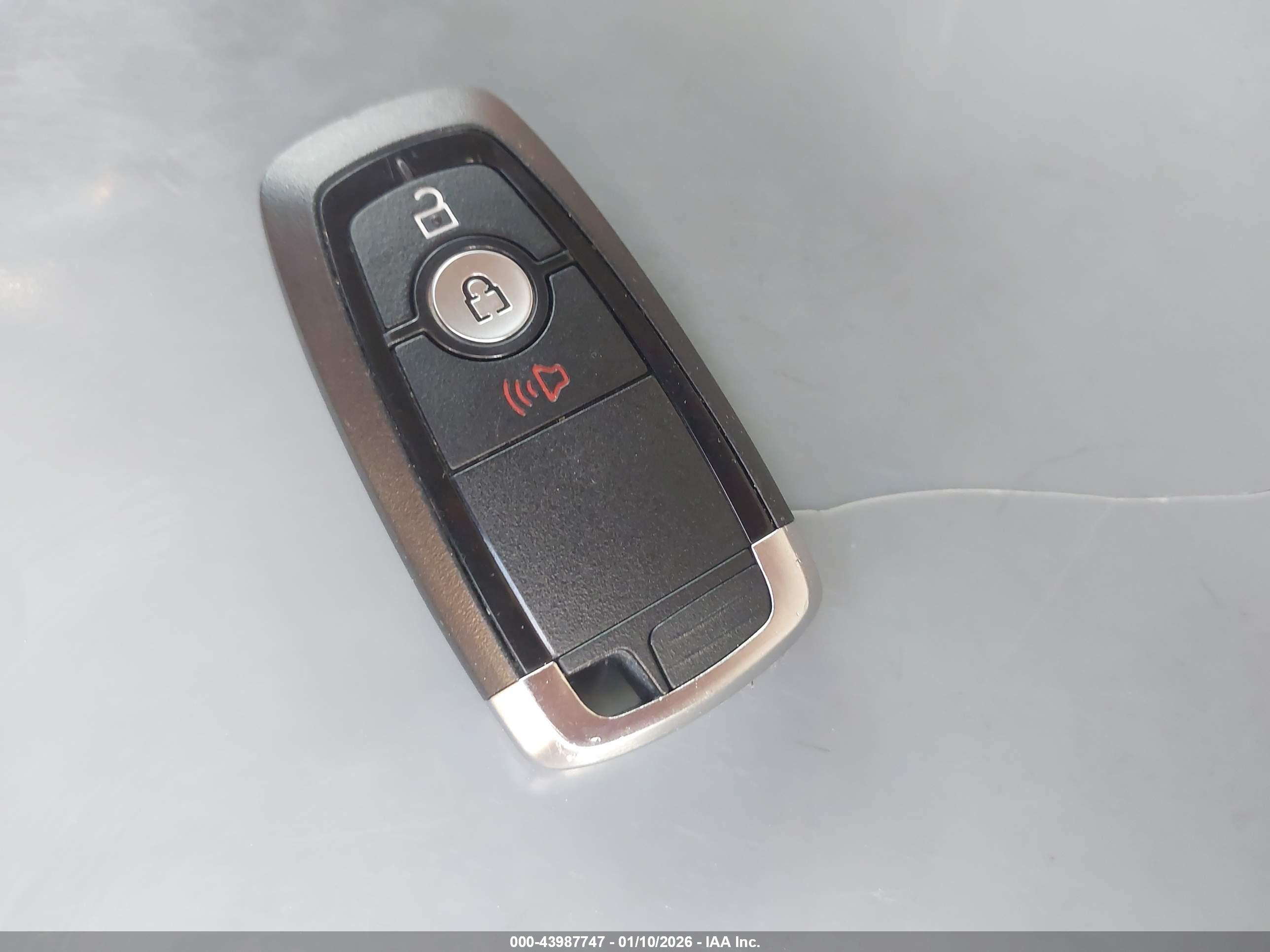 FORD ESCAPE image 11